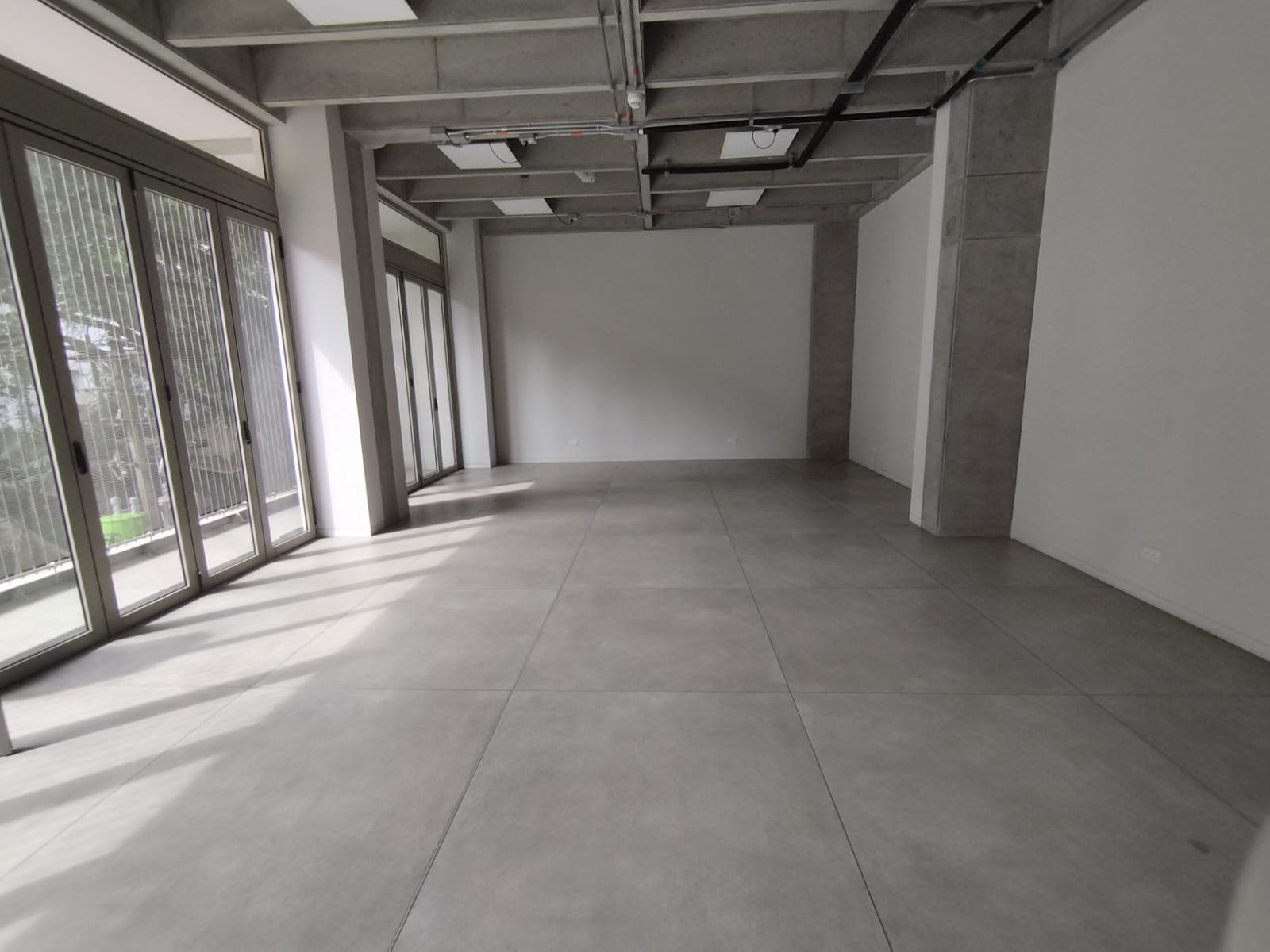 Oficina en arriendo en Provenza, El Poblado, Medellín — foto 3 de 9