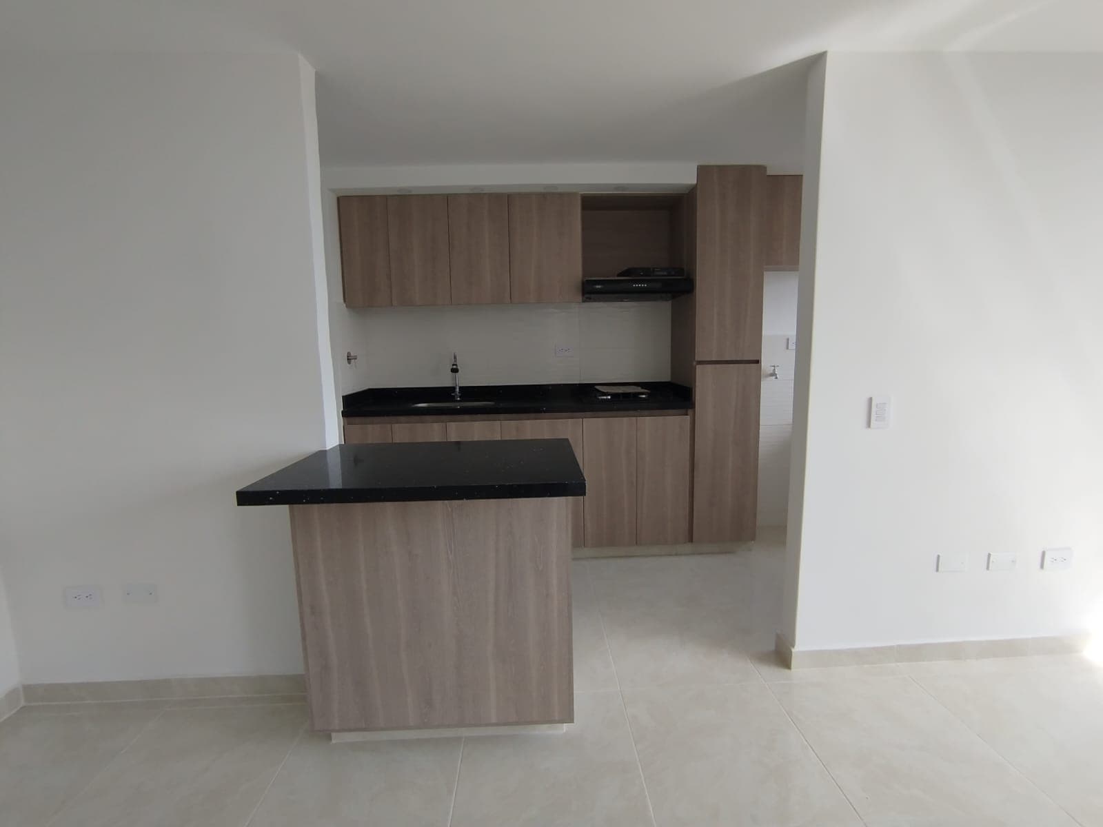 Apartamento en arriendo en Alto Bonito, Rionegro — foto 2 de 13