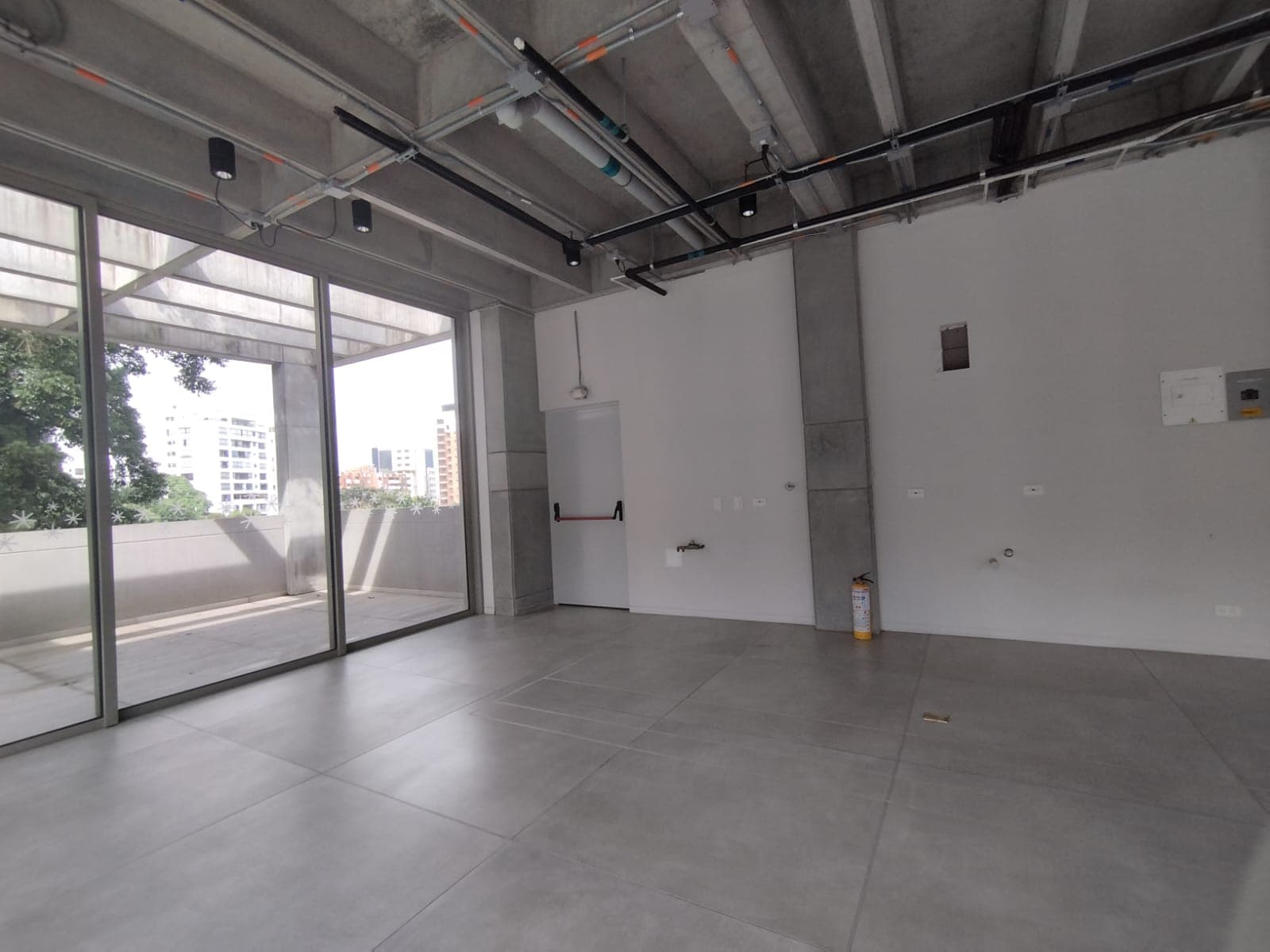 Oficina en arriendo en Provenza, El Poblado, Medellín — foto 4 de 12