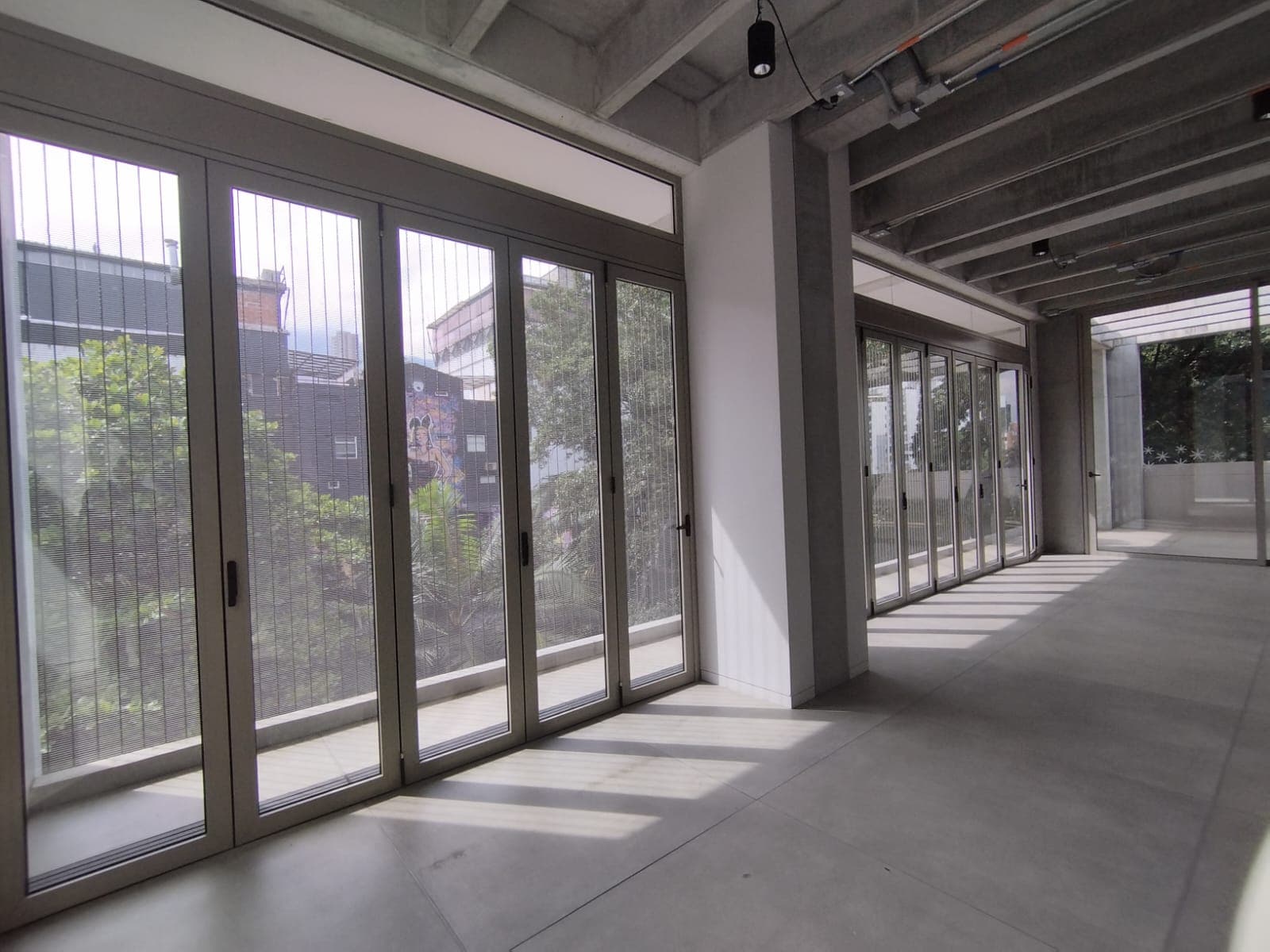 Oficina en arriendo en Provenza, El Poblado, Medellín — foto 5 de 12