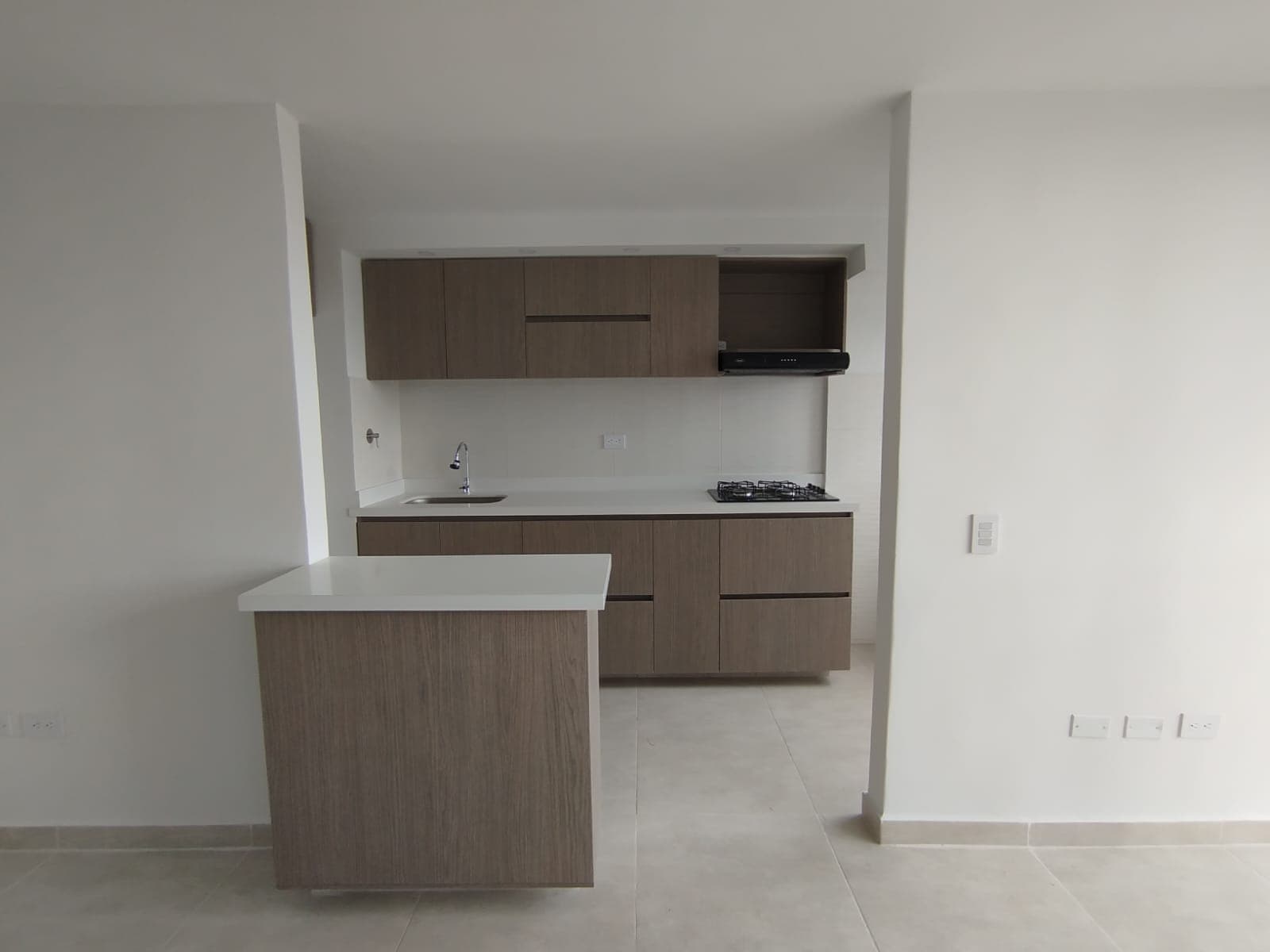 Apartamento en arriendo en Alto Bonito, Rionegro — foto 2 de 15