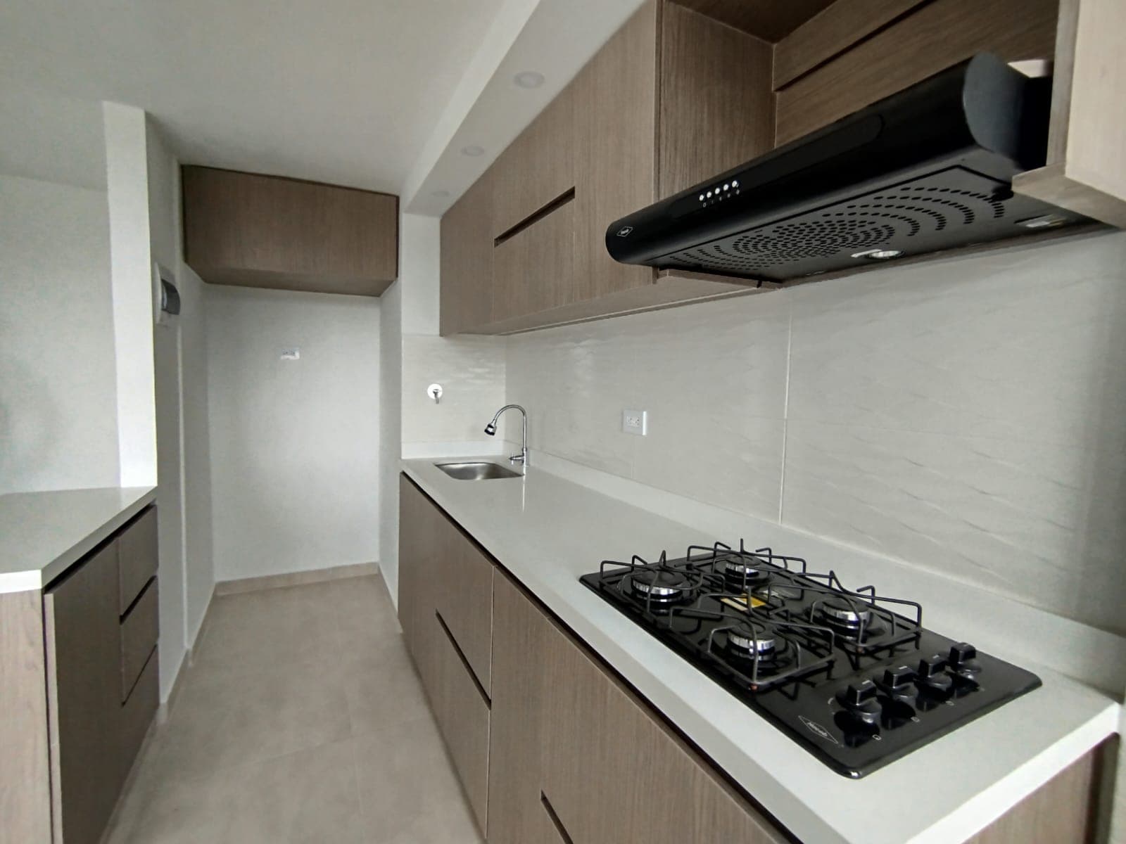 Apartamento en arriendo en Alto Bonito, Rionegro — foto 3 de 15