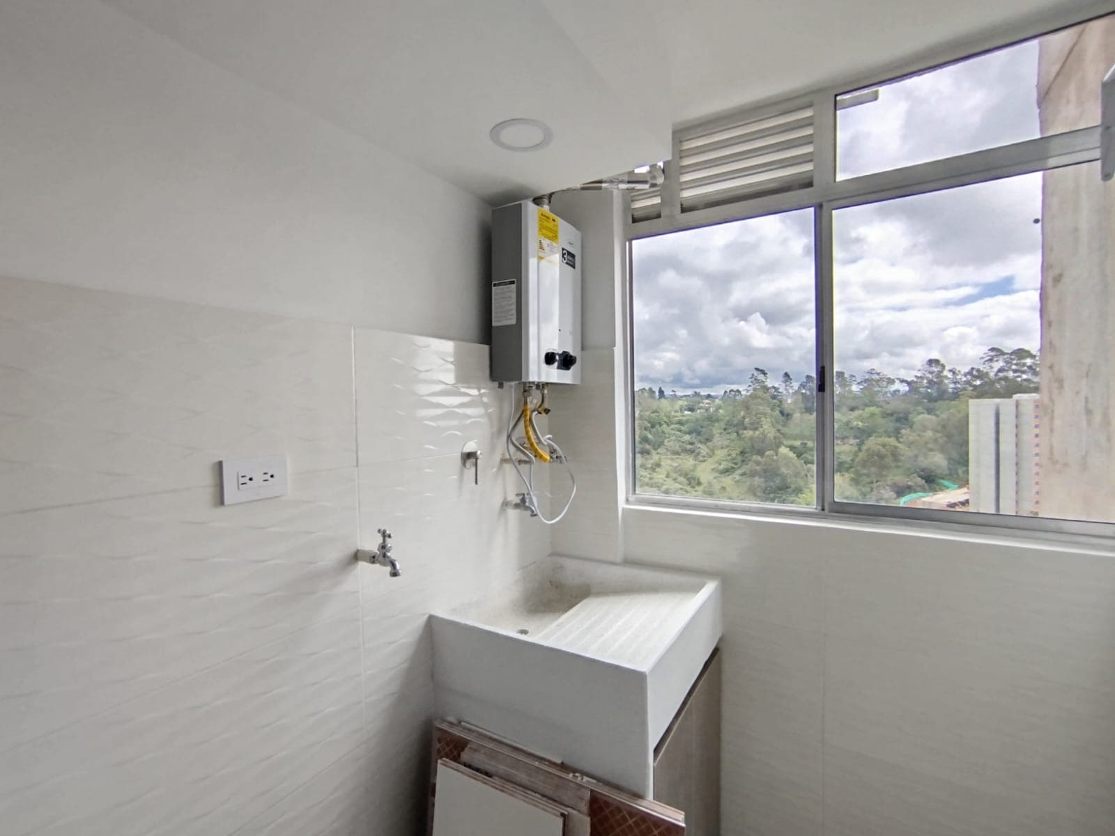 Apartamento en arriendo en Alto Bonito, Rionegro — foto 5 de 15