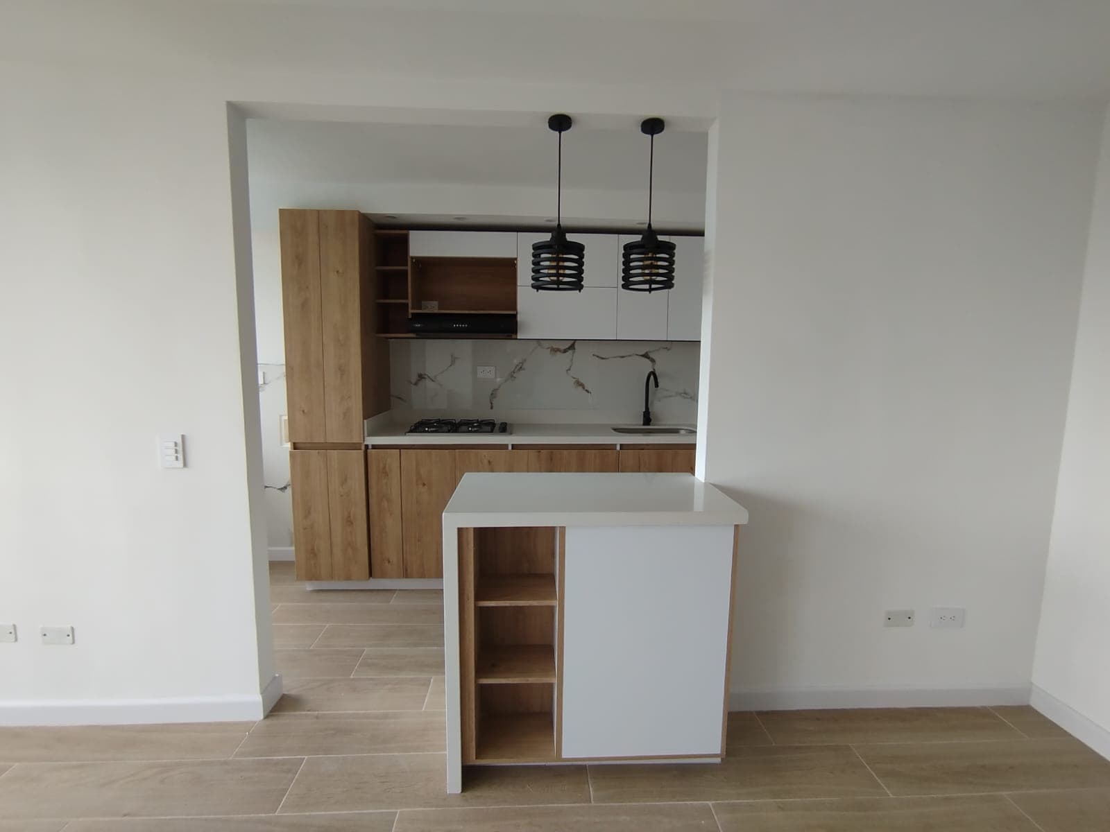 Apartamento en arriendo en Alto Bonito, Rionegro — foto 2 de 13