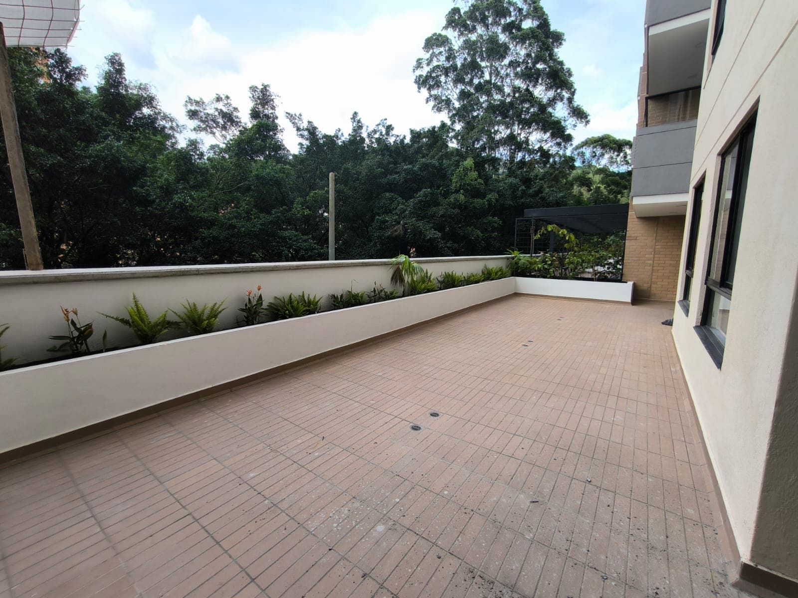 Apartamento en arriendo en Camino Verde, Envigado — foto 1 de 18