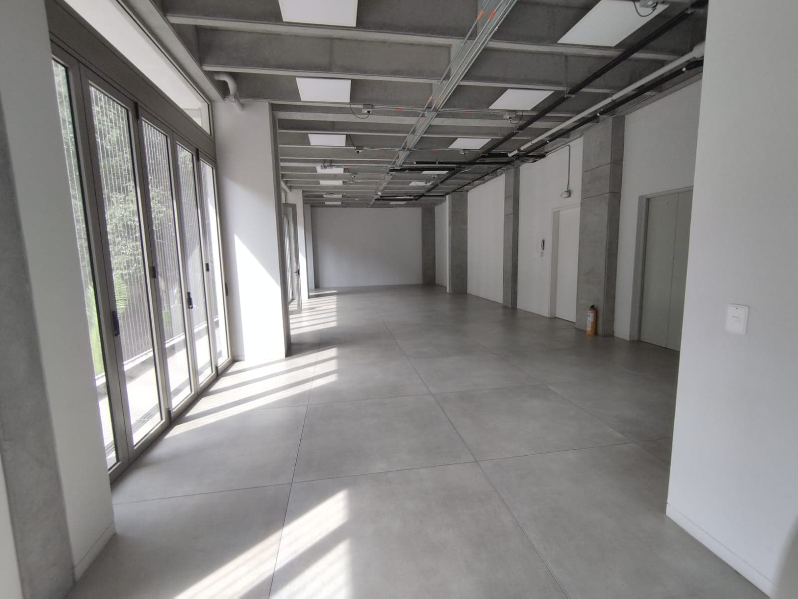 Local en arriendo en Provenza, El Poblado, Medellín — foto 1 de 10