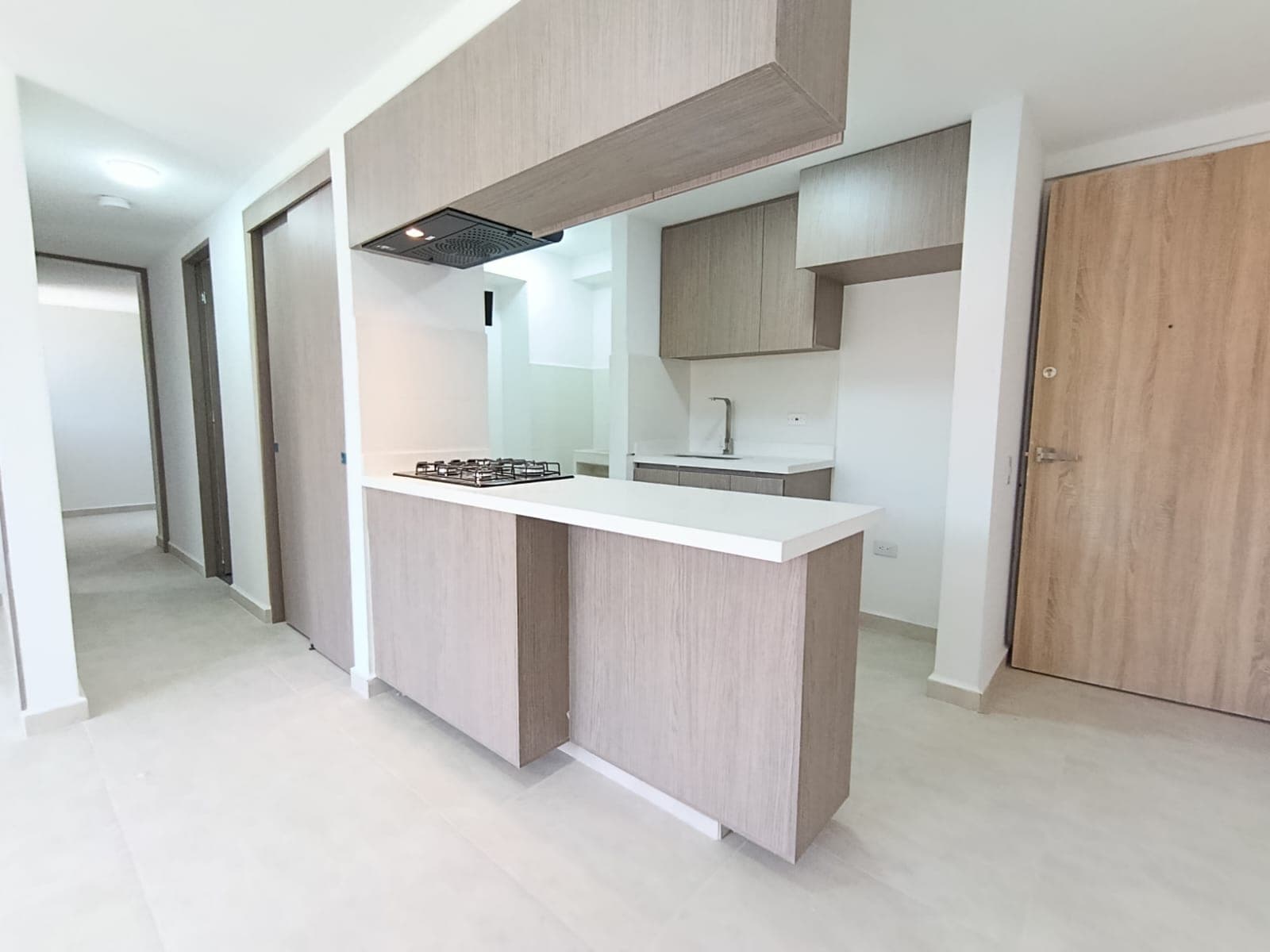 Apartamento en arriendo en El Carmen De Viboral — foto 1 de 15