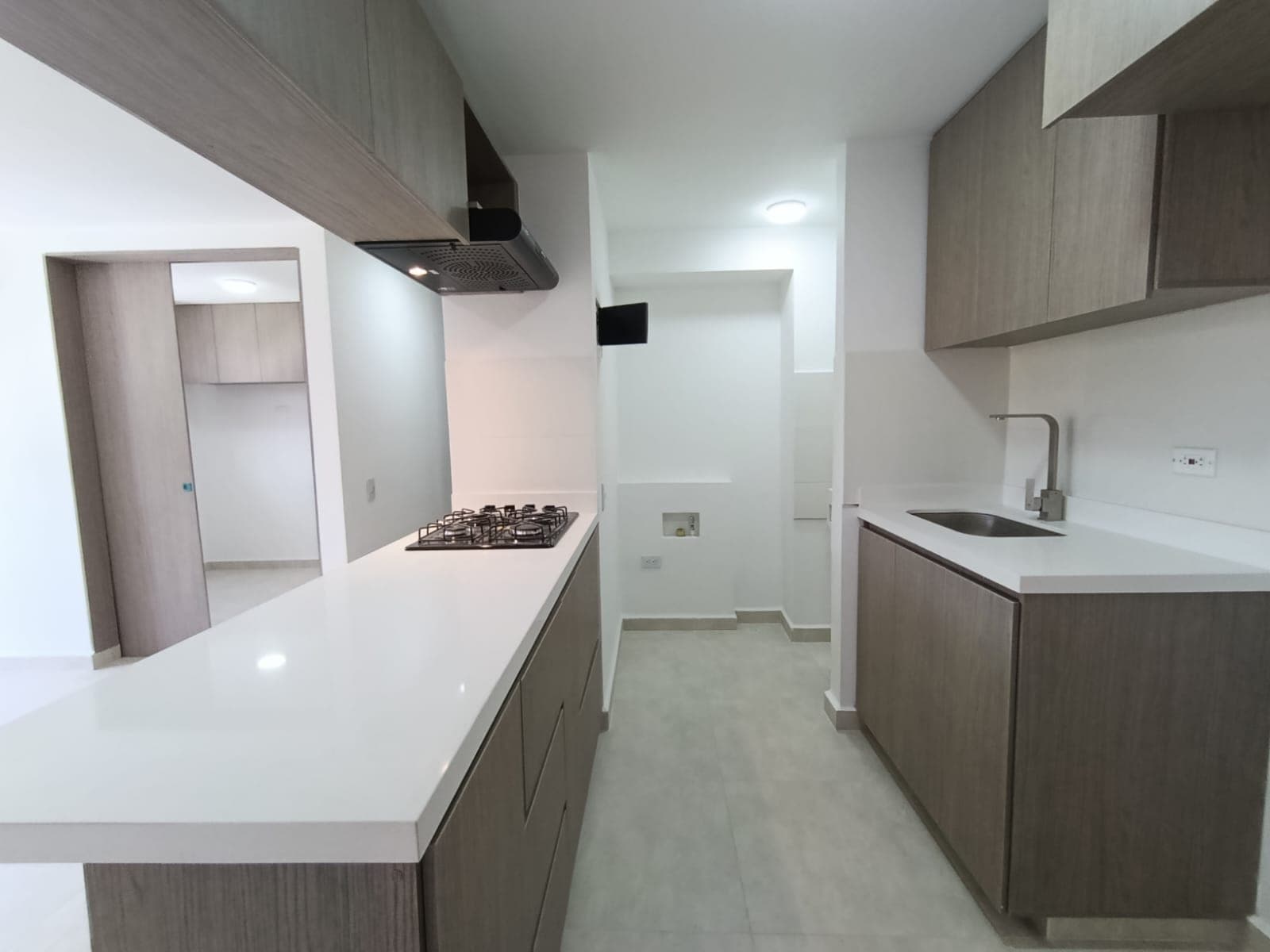 Apartamento en arriendo en El Carmen De Viboral — foto 5 de 15