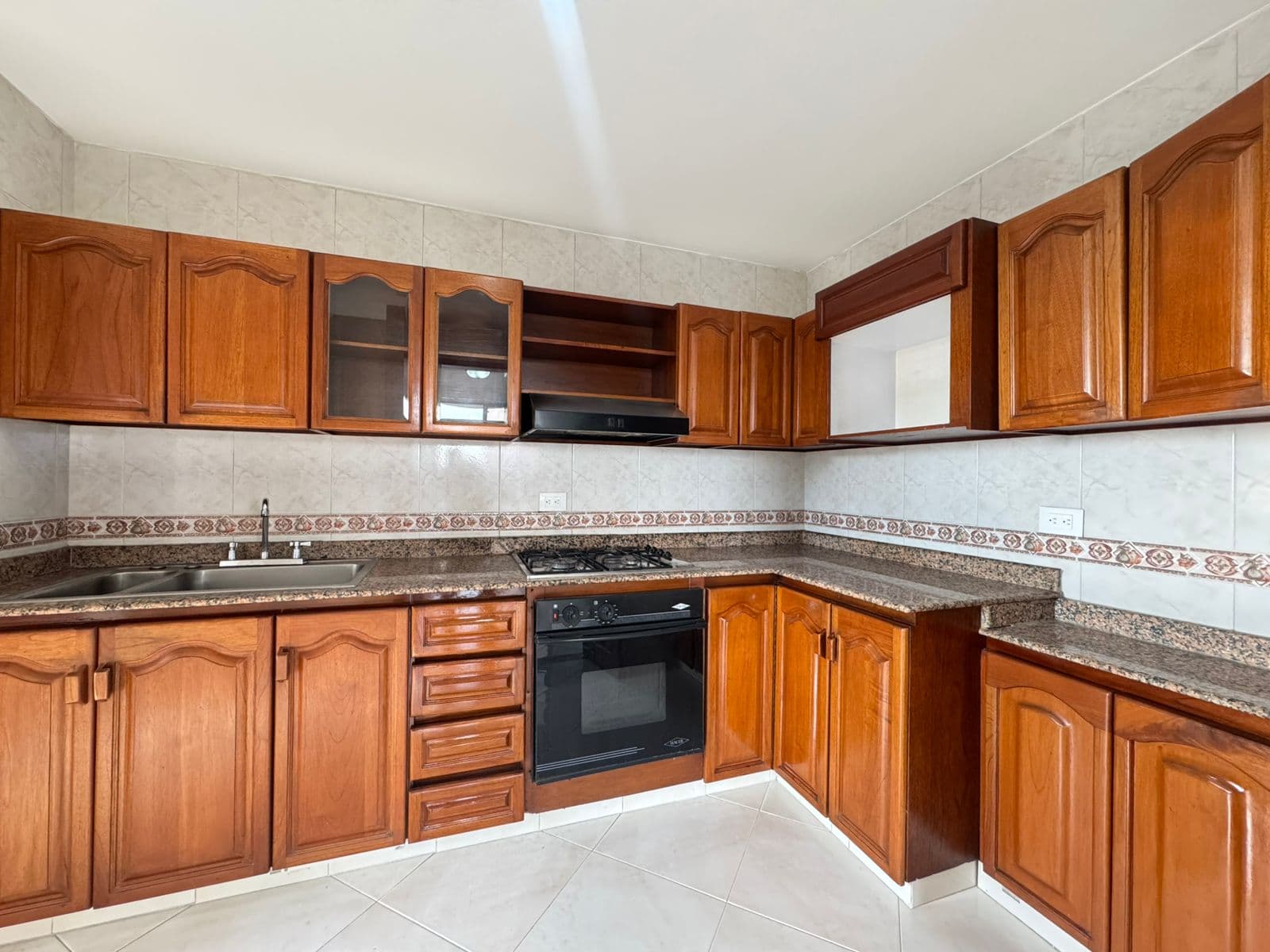 Apartamento en arriendo en Pinares, Pereira — foto 2 de 20