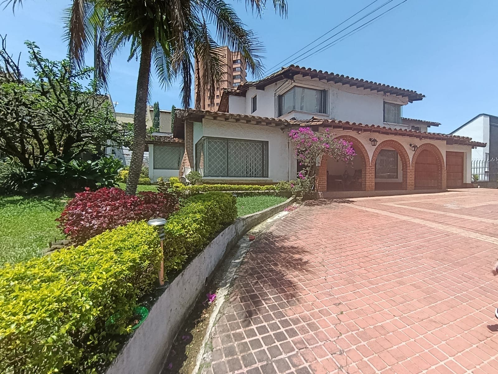 Casa Comercial en arriendo en El Poblado, Medellín — foto 3 de 20