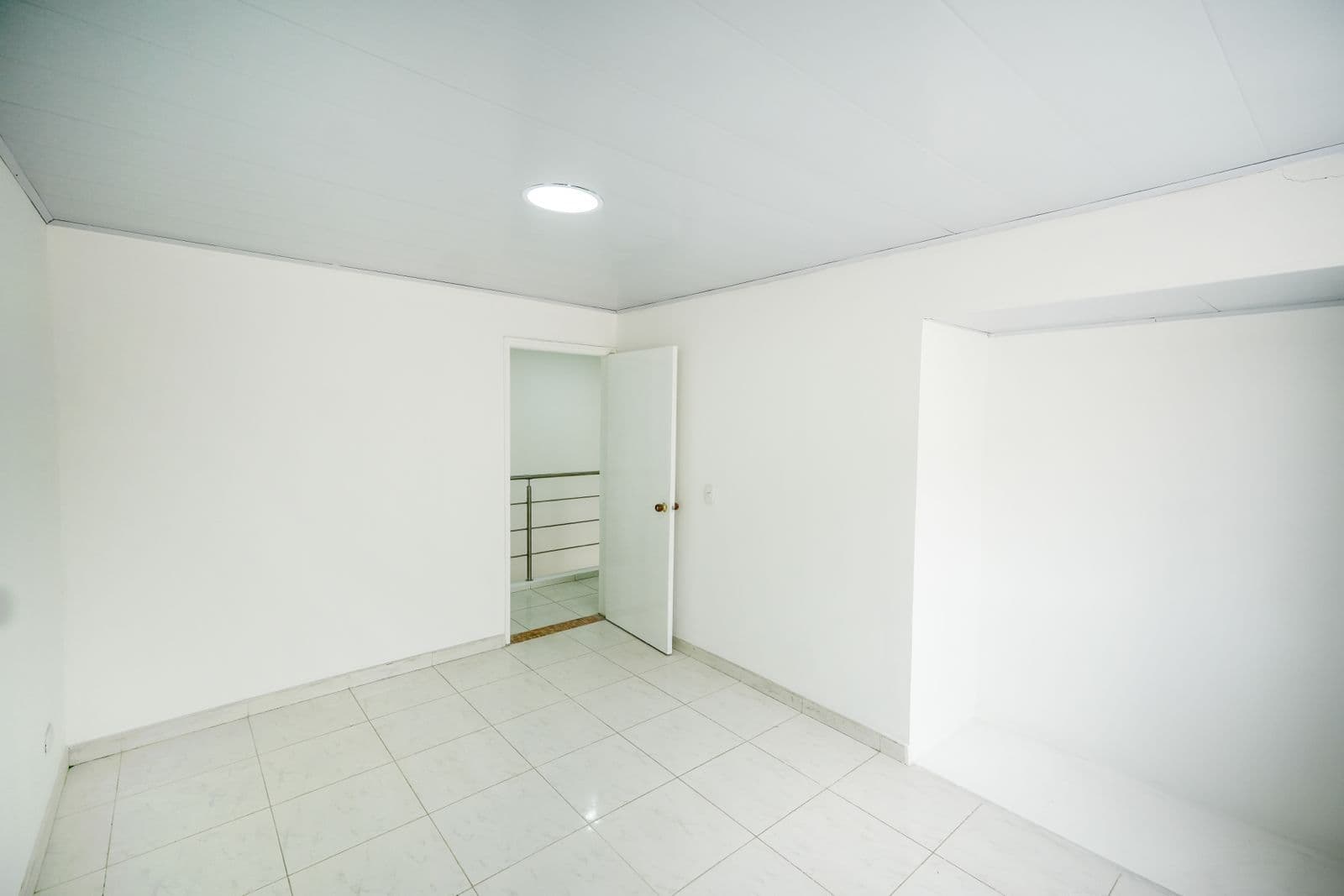 Local en arriendo en Cedritos, Usaquen, Bogotá, D.c. — foto 2 de 7