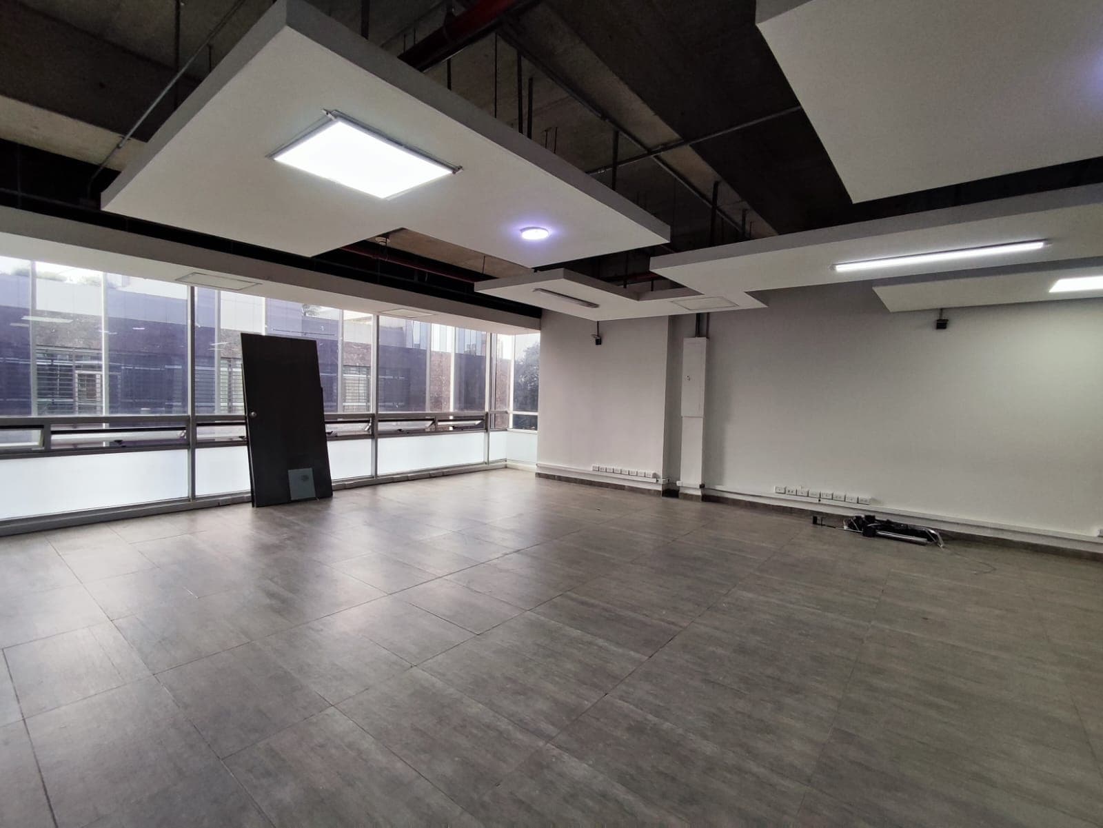 Oficina en arriendo en Ciudad Salitre Sur Oriental, Teusaquillo, Bogotá, D.c. — foto 1 de 15