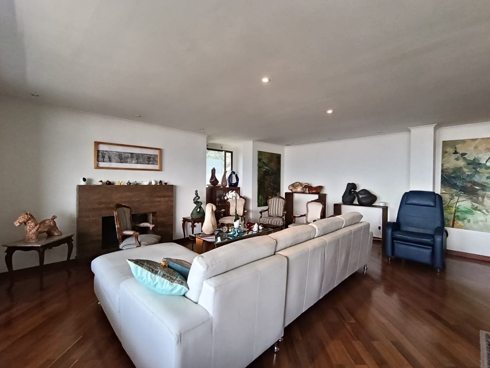 Apartamento en arriendo en La Calera, El Poblado, Medellín — foto 4 de 20