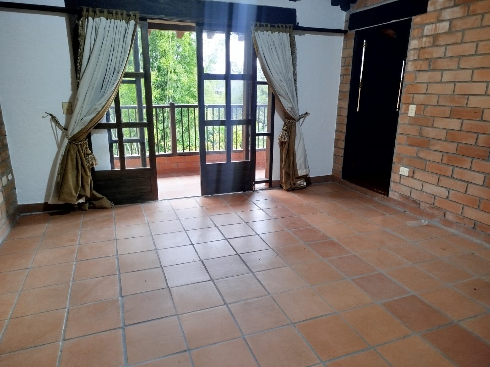 Casa Campestre en arriendo en Llano Grande, Rionegro — foto 3 de 20
