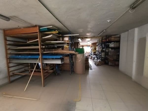 Bodega en arriendo en Centro, Medellín — foto 2 de 8