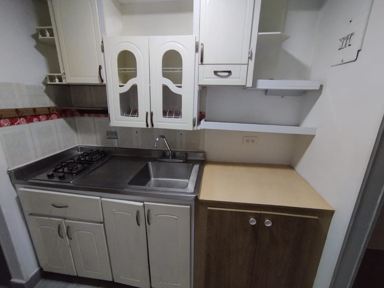 Apartaestudio en arriendo en La Candelaria, Centro, Medellín — foto 2 de 13