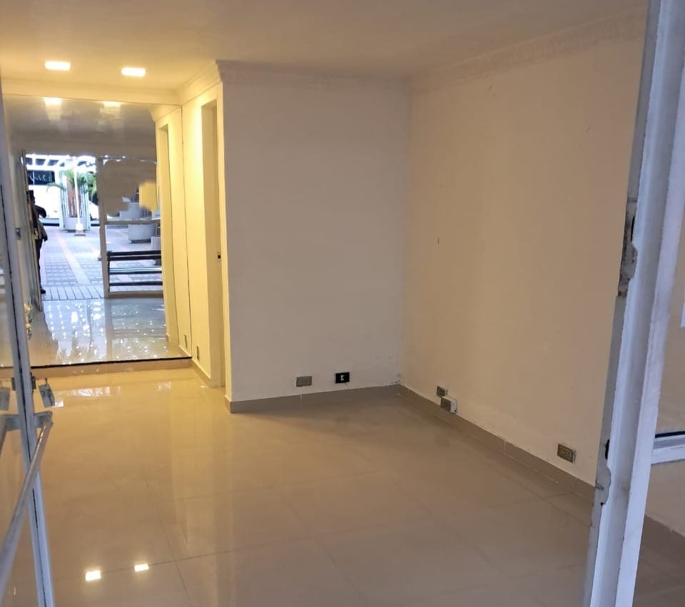 Local en arriendo en San Diego, El Poblado, Medellín — foto 4 de 10