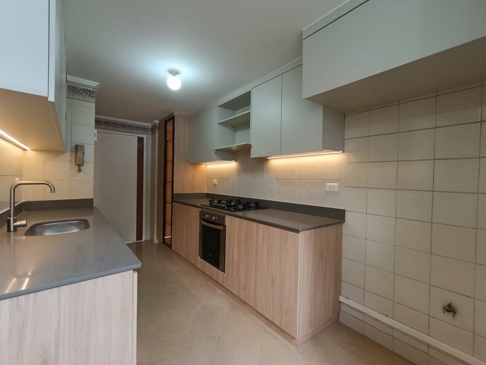 Apartamento en arriendo en El Tesoro, El Poblado, Medellín — foto 2 de 20