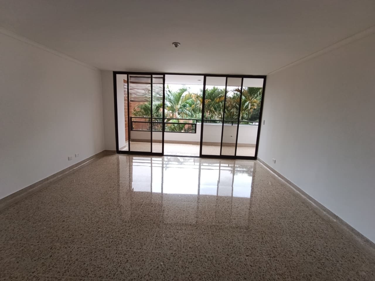 Apartamento en arriendo en Medellín — foto 1 de 20