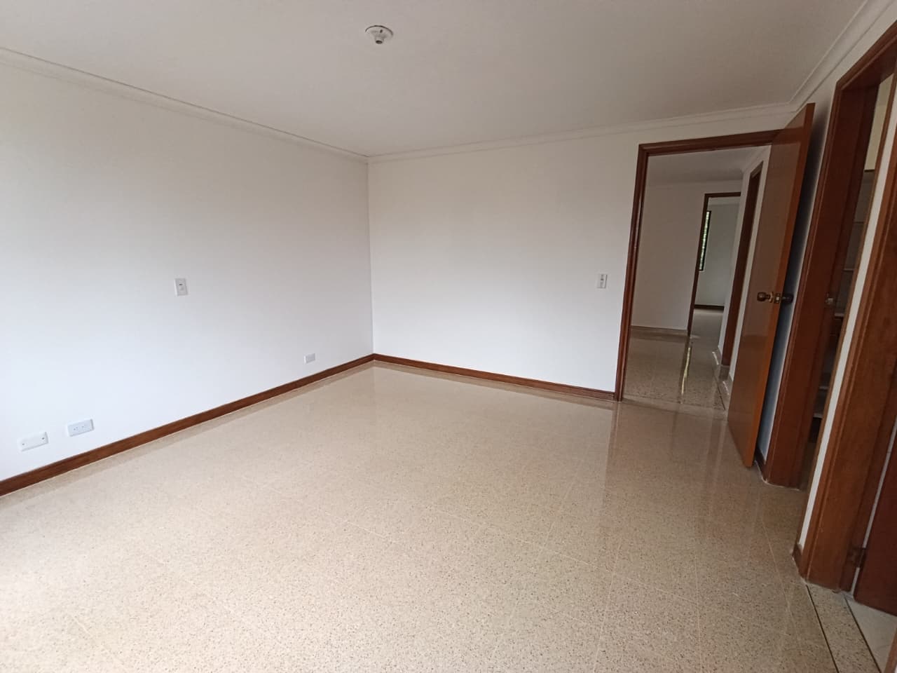 Apartamento en arriendo en Medellín — foto 5 de 20