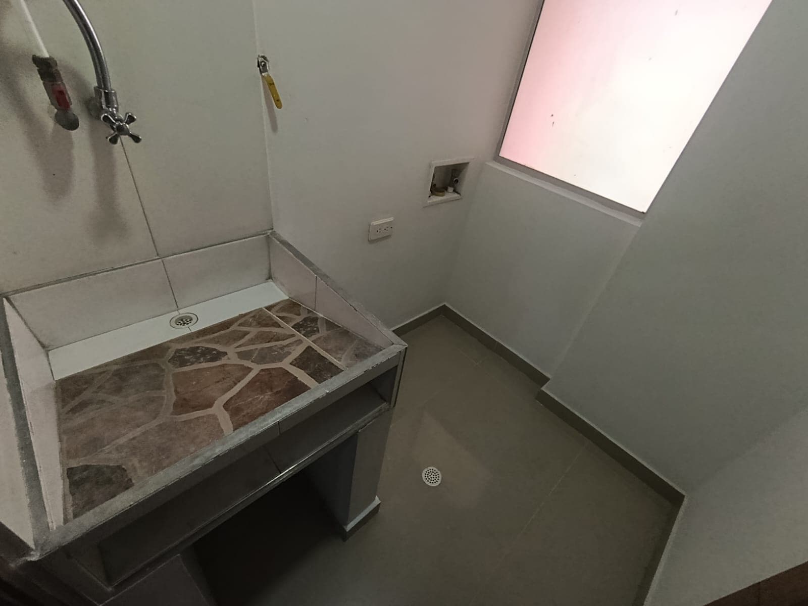 Apartamento en arriendo en Las Cometas, Envigado — foto 5 de 20