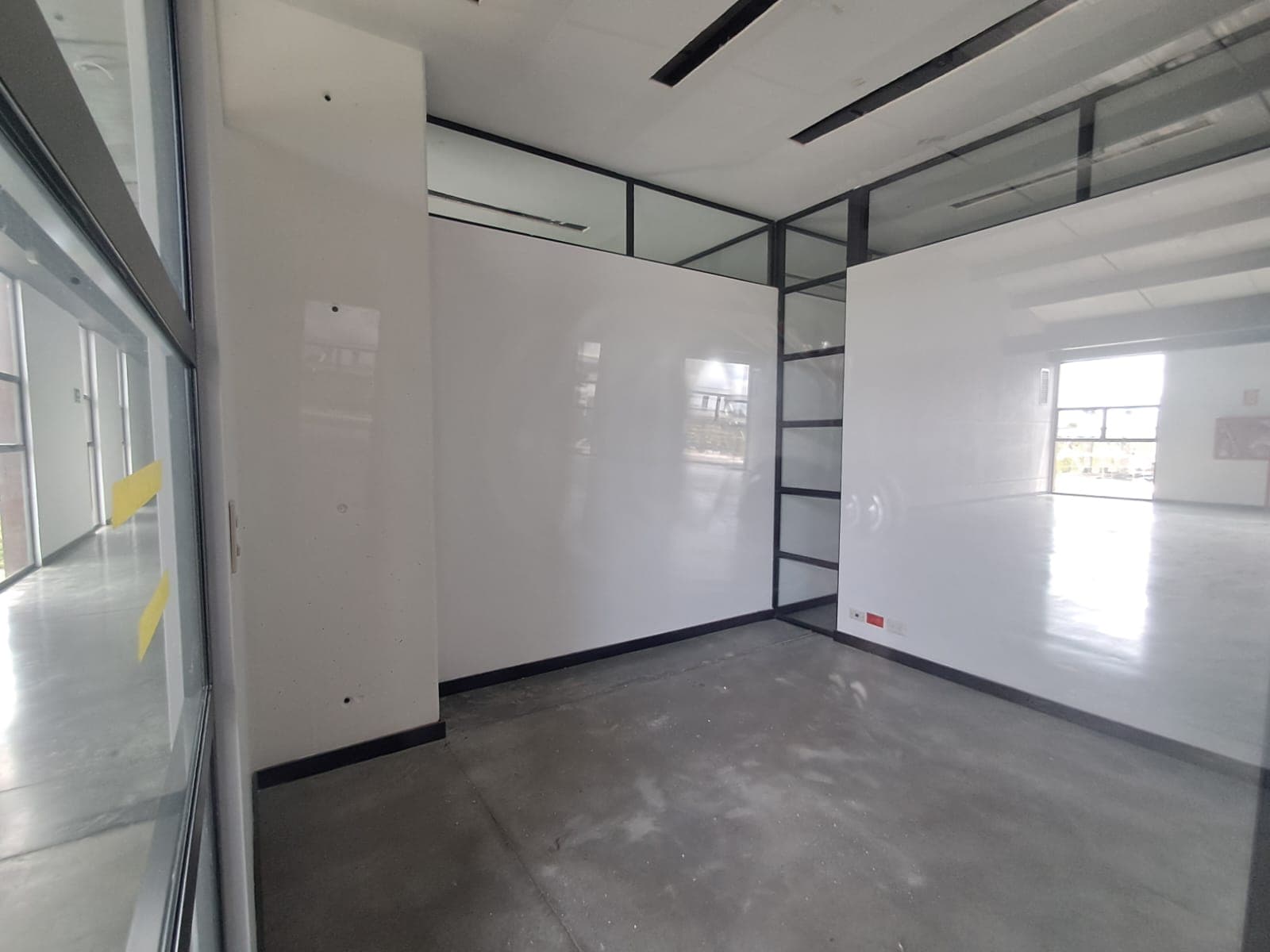 Oficina en arriendo en Barro Blanco Rio Negro, Rionegro — foto 3 de 9