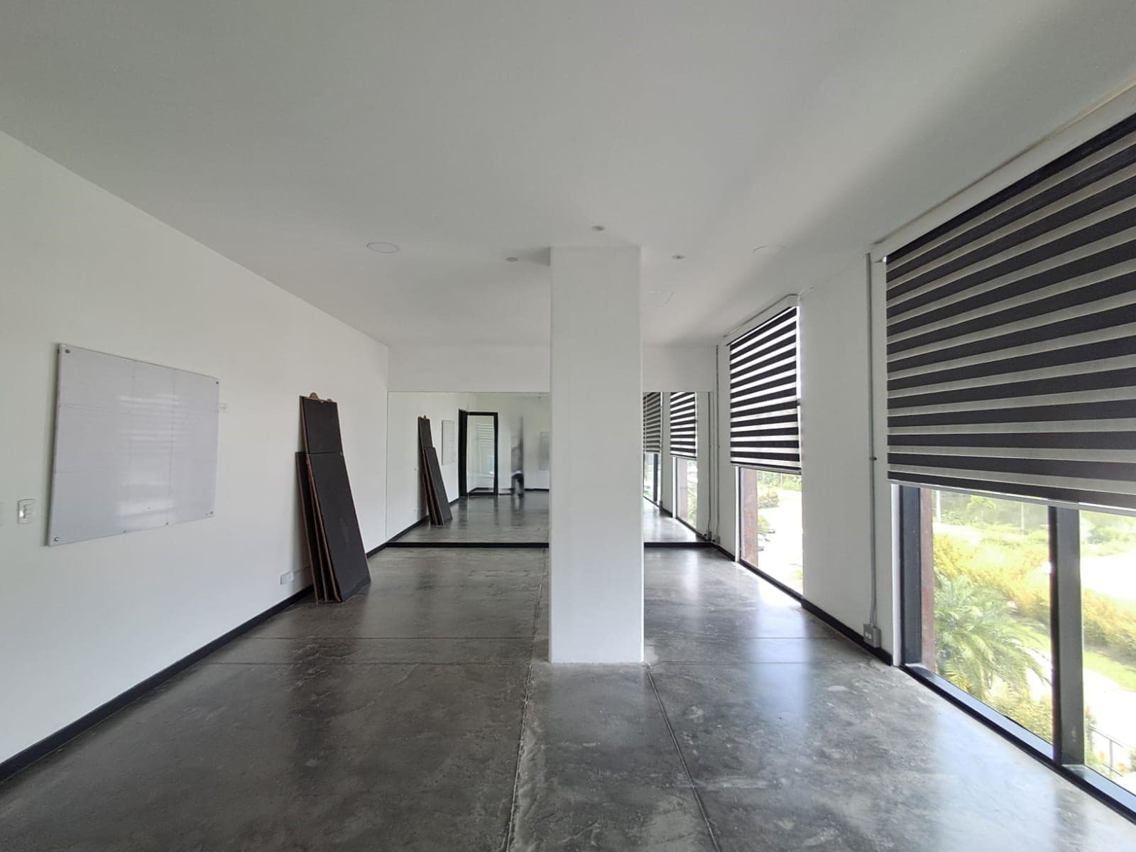 Oficina en arriendo en Barro Blanco Rio Negro, Rionegro — foto 3 de 11