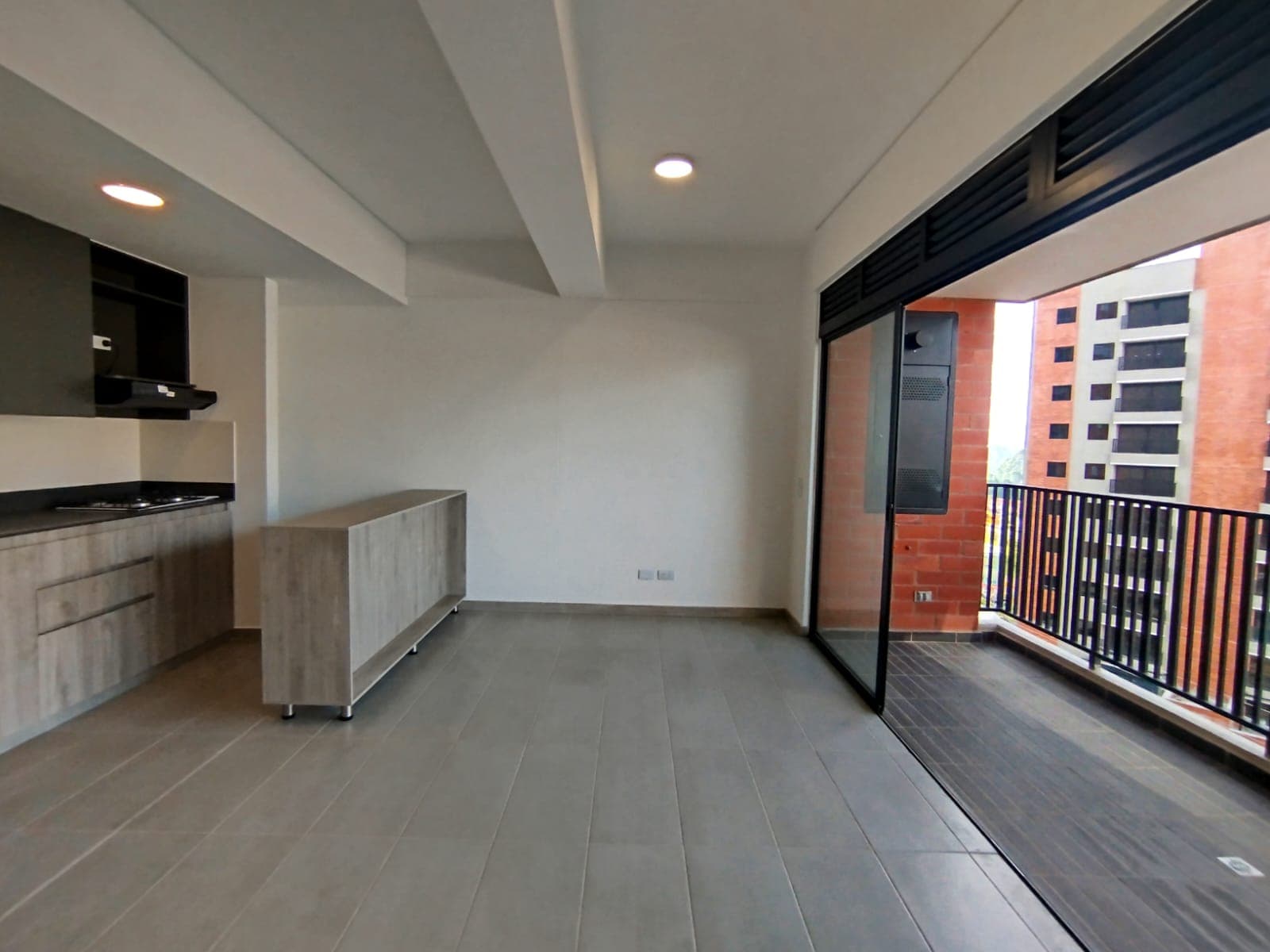 Apartamento en arriendo en Barro Blanco Rio Negro, Rionegro — foto 1 de 15