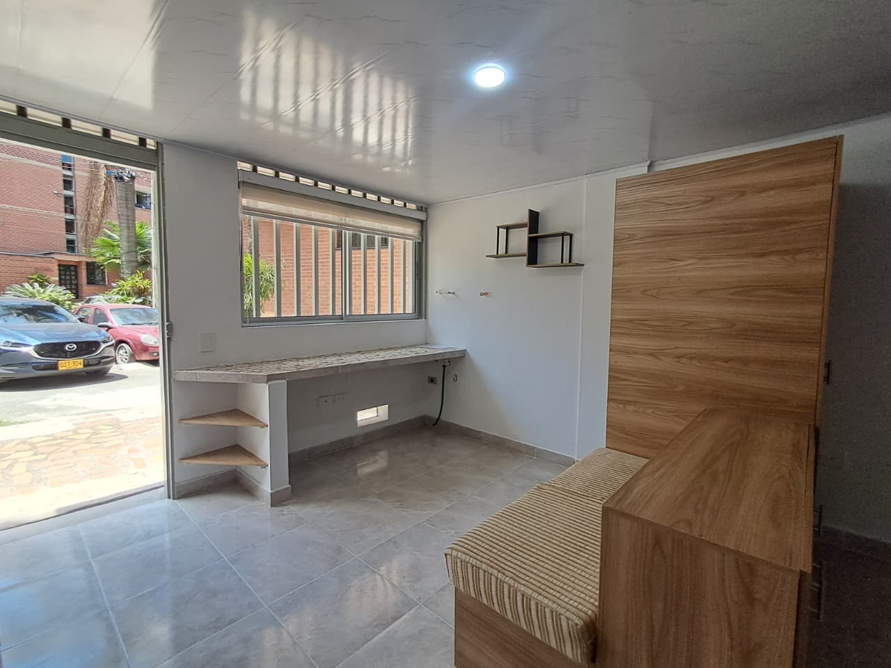 Apartaestudio en arriendo en La Castellana, Laureles, Medellín — foto 4 de 20
