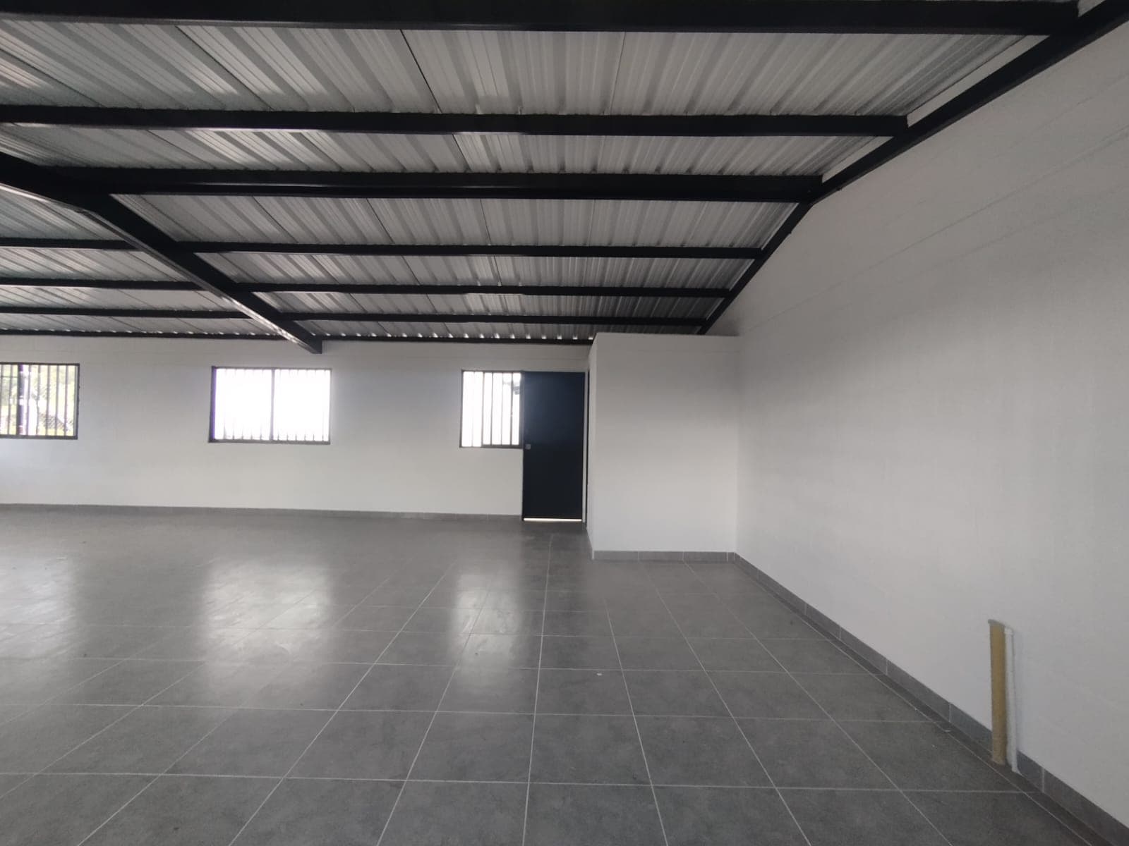 Local en arriendo en San Felix, Bello — foto 4 de 13