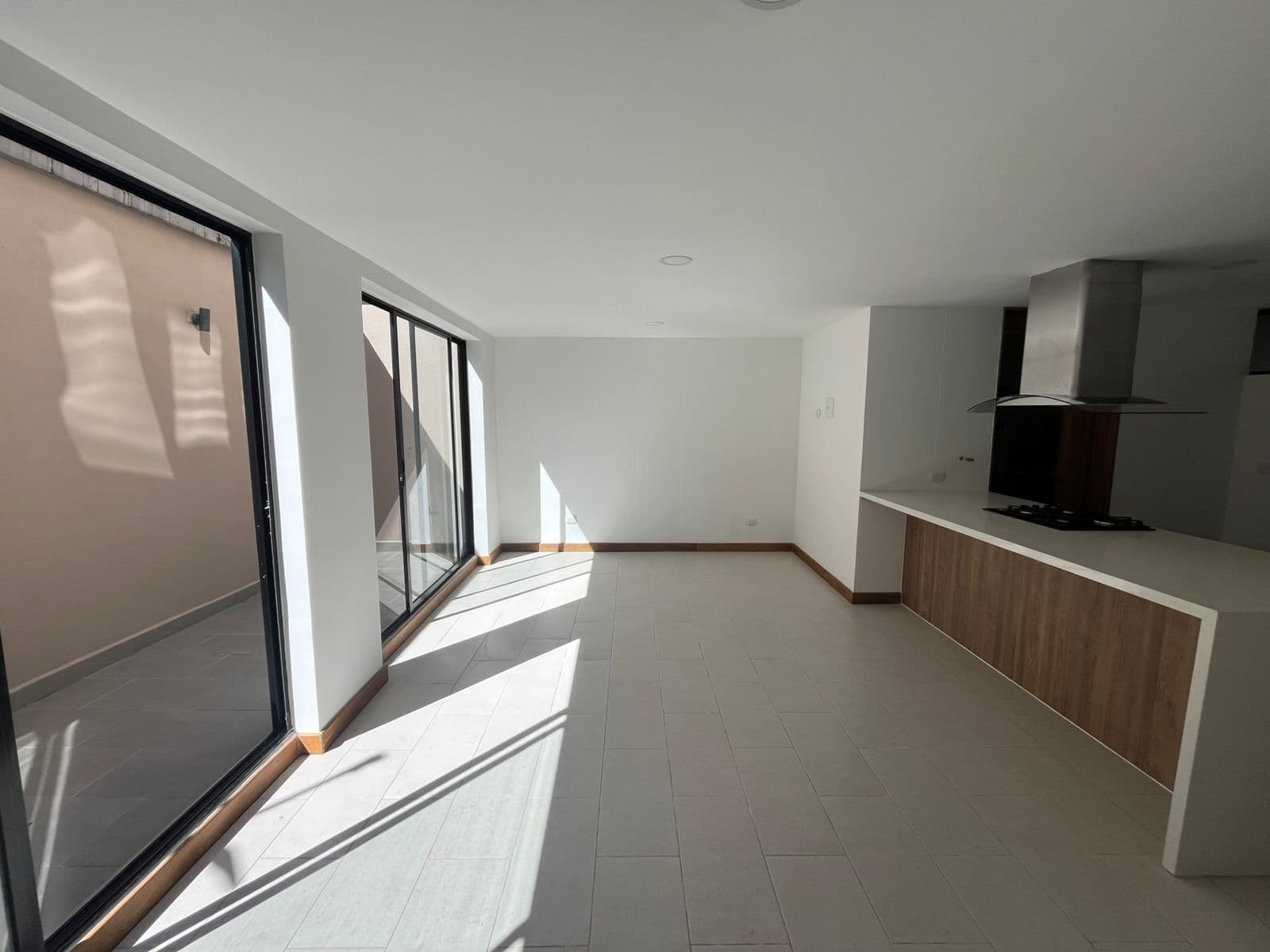 Casa Vivienda en arriendo en La Ceja — foto 2 de 17