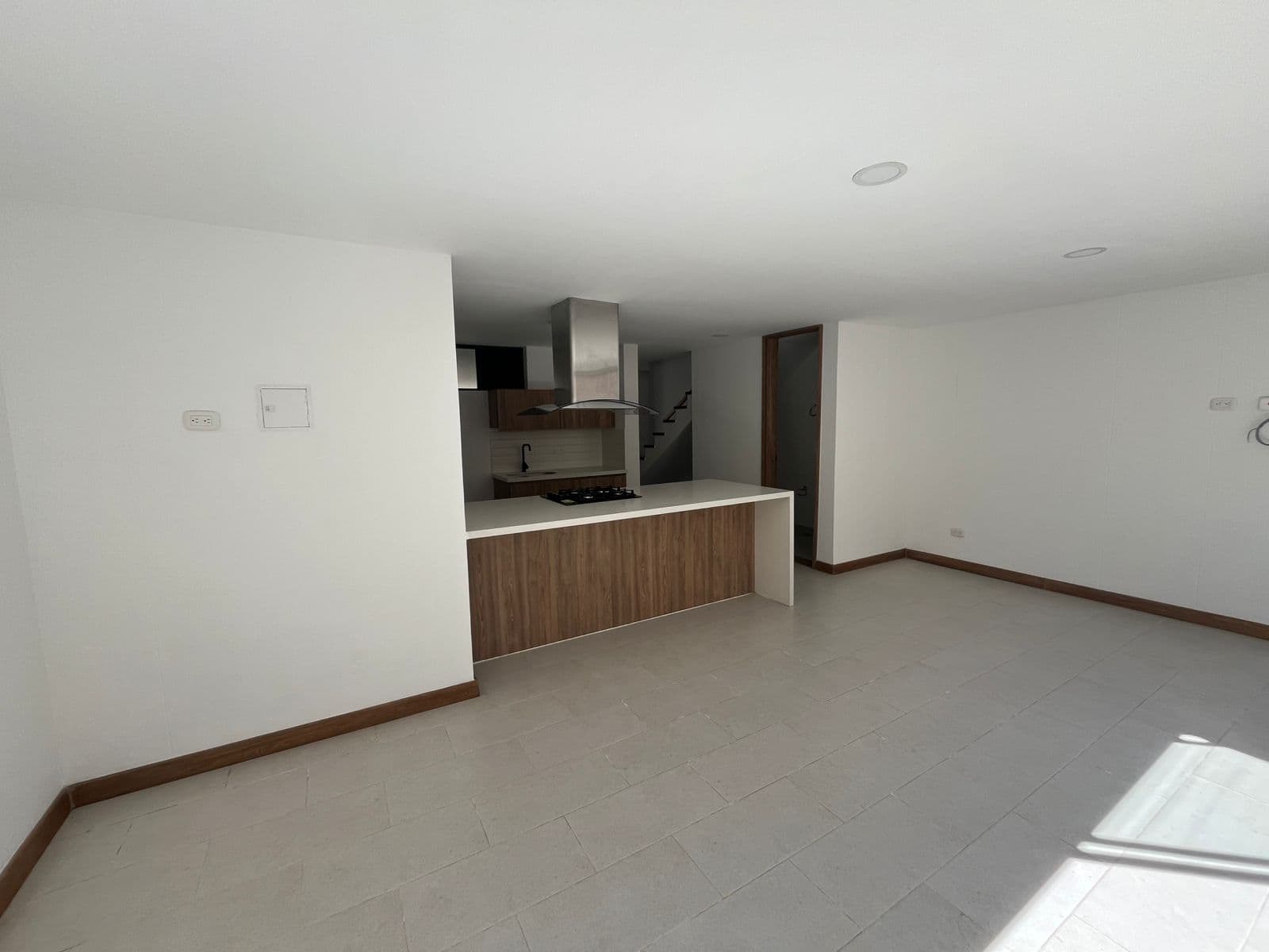 Casa Vivienda en arriendo en La Ceja — foto 3 de 17