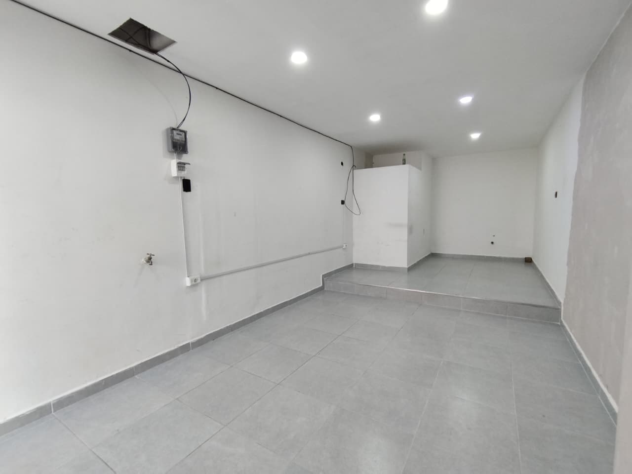 Local en arriendo en Prado, Centro, Medellín — foto 1 de 9