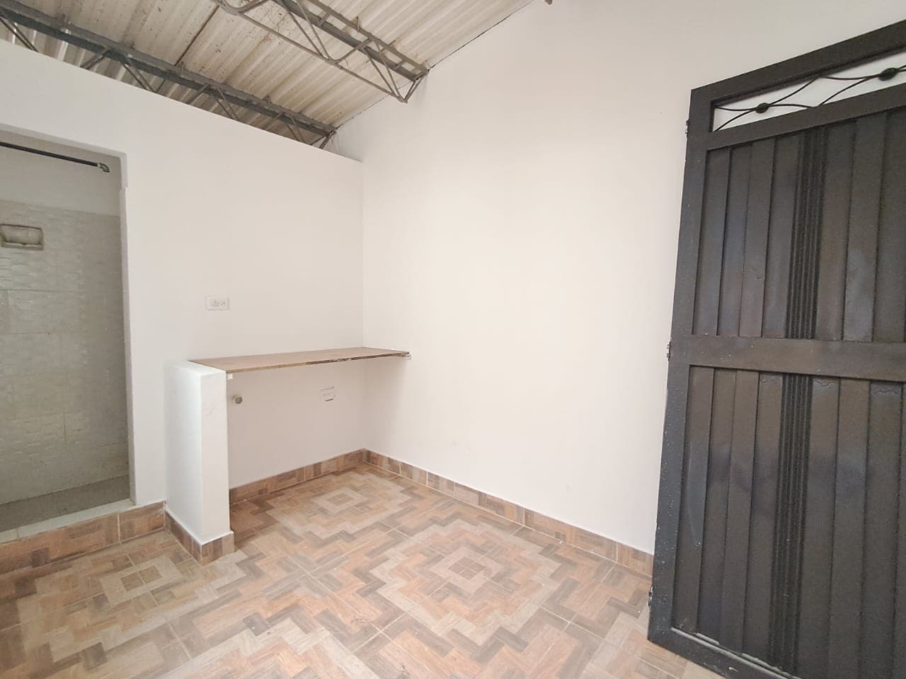 Casa Comercial en arriendo en Boston, Centro, Medellín — foto 4 de 17