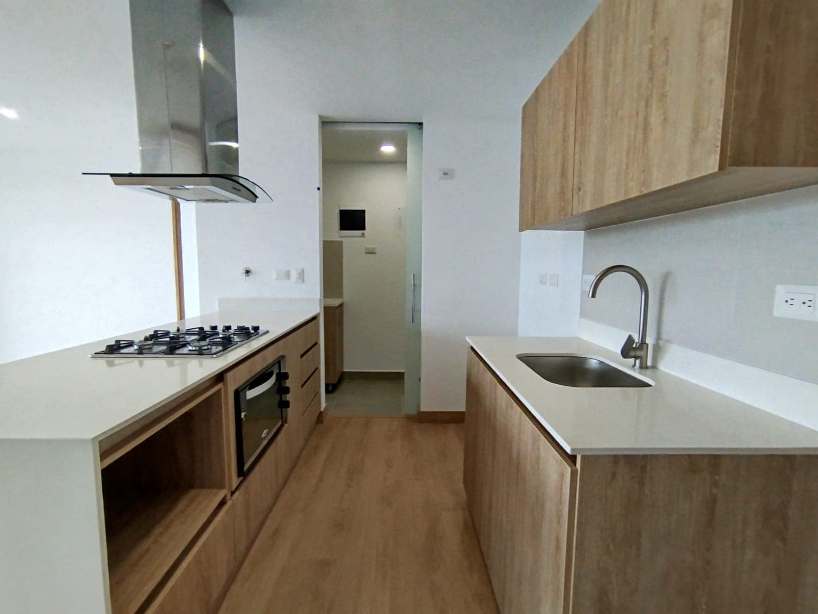 Apartamento en arriendo en El Porvenir Rio Negro, Rionegro — foto 1 de 15