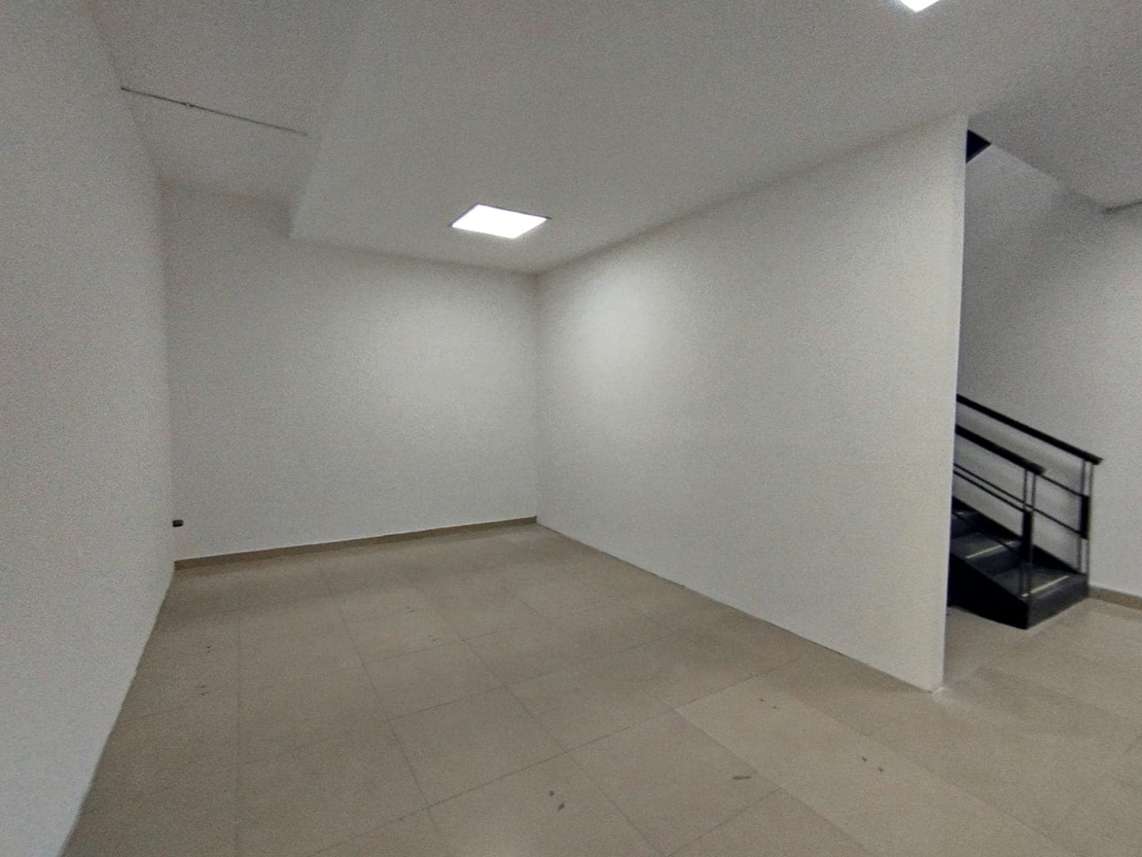 Local en arriendo en La Candelaria, Bogotá, D.c. — foto 3 de 9