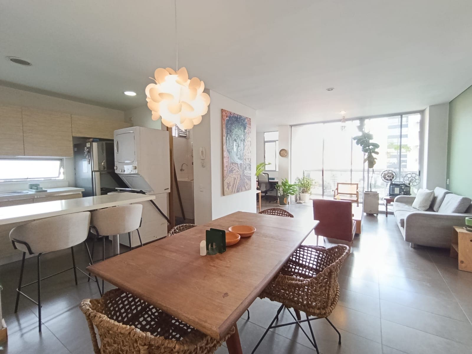 Apartamento en arriendo en Lalinde, El Poblado, Medellín — foto 1 de 20