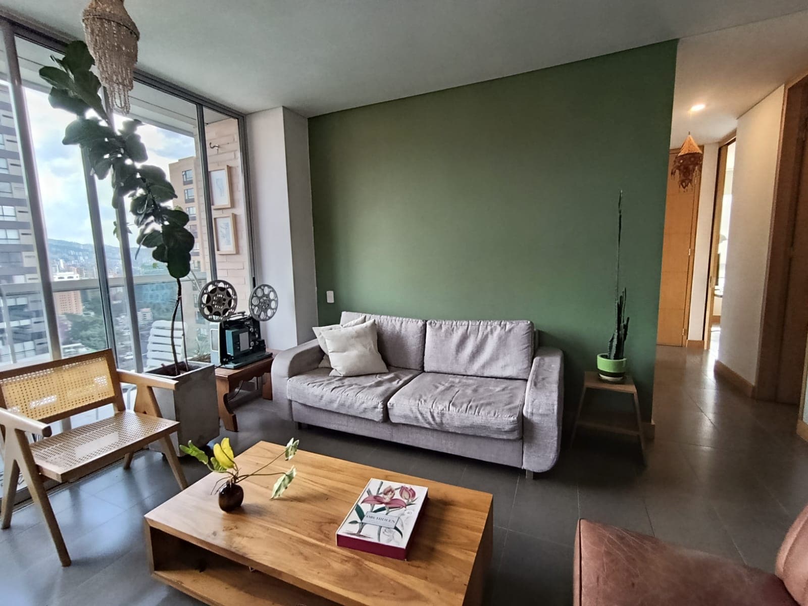 Apartamento en arriendo en Lalinde, El Poblado, Medellín — foto 3 de 20