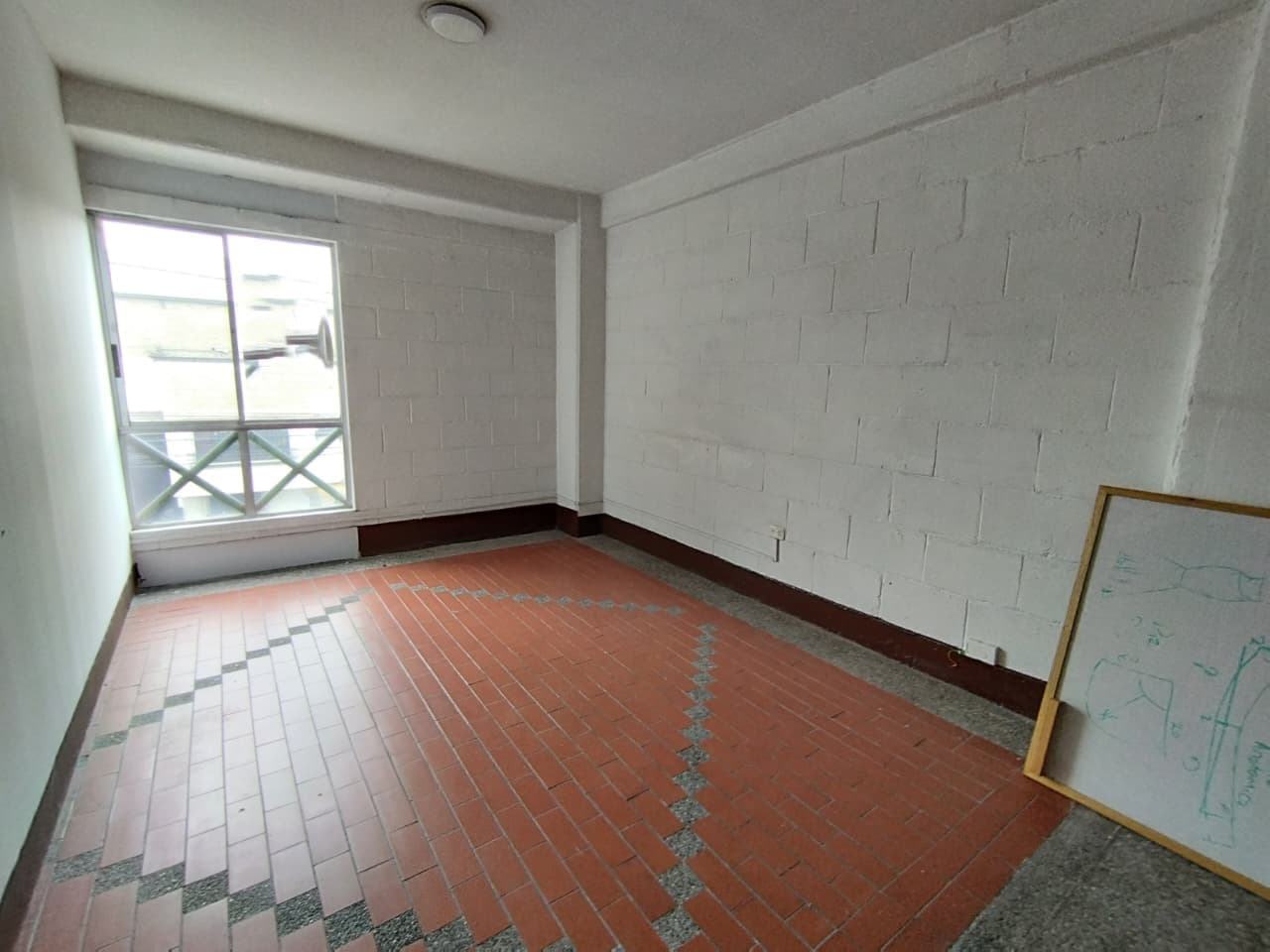 Bodega en arriendo en Guayabal, Medellín — foto 3 de 10