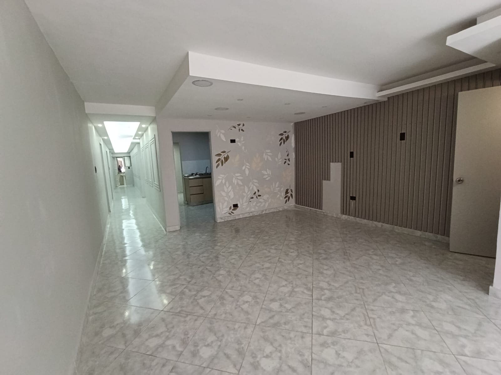 Casa Comercial en arriendo en La Magnolia, Envigado — foto 4 de 20