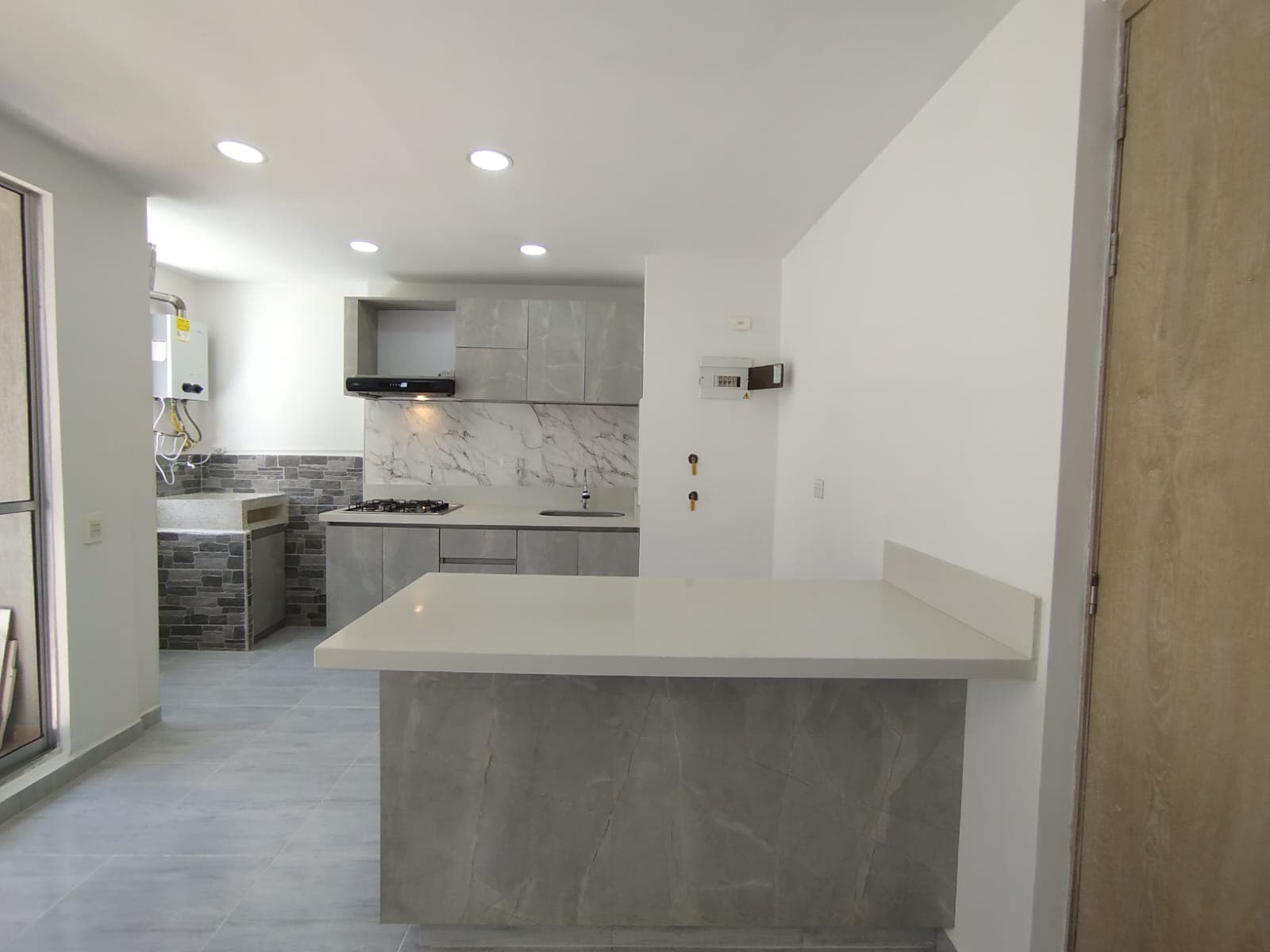 Apartamento en arriendo en Fontibon, Rionegro — foto 1 de 14