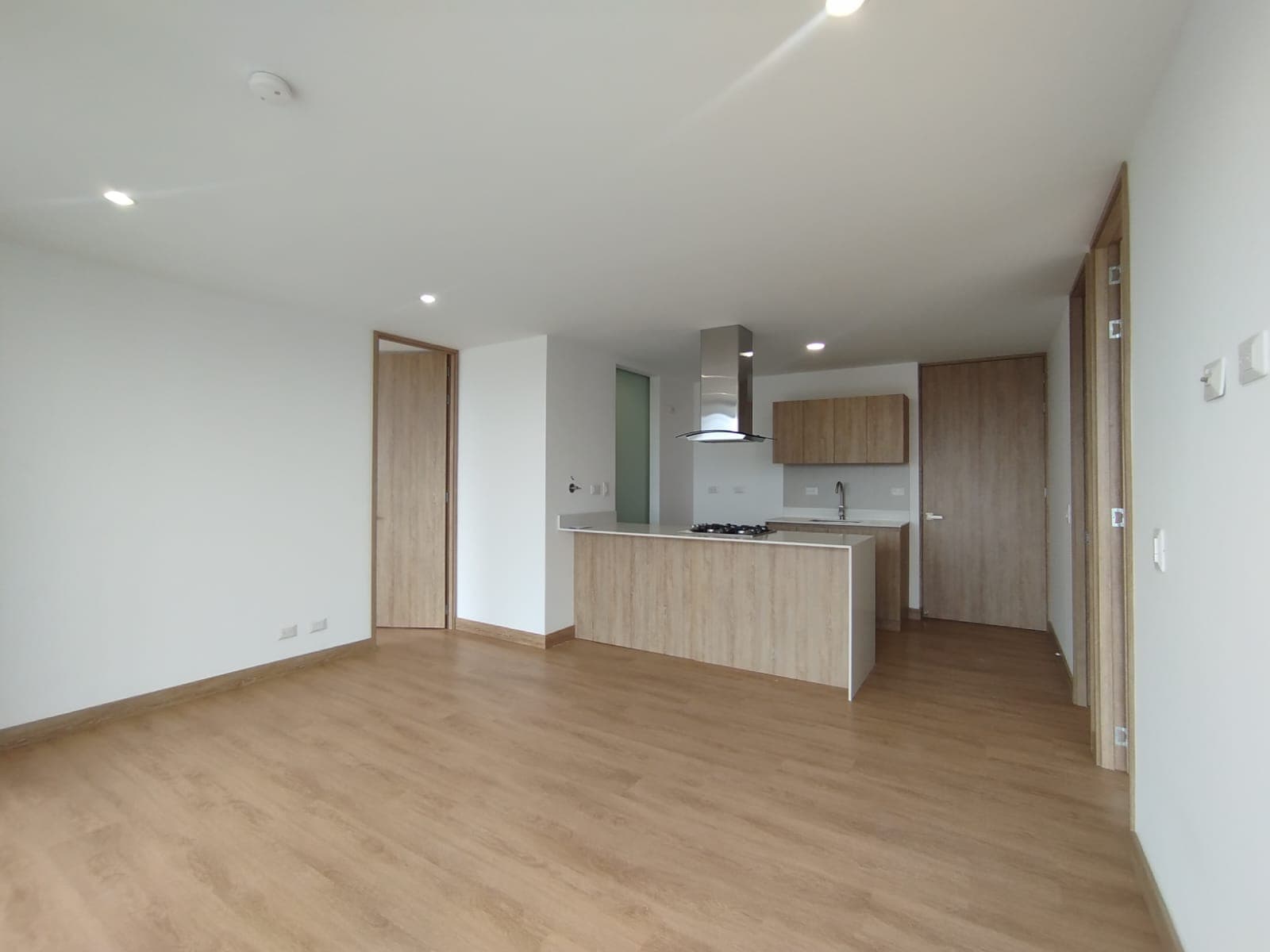 Apartamento en arriendo en El Porvenir Rio Negro, Rionegro — foto 1 de 14