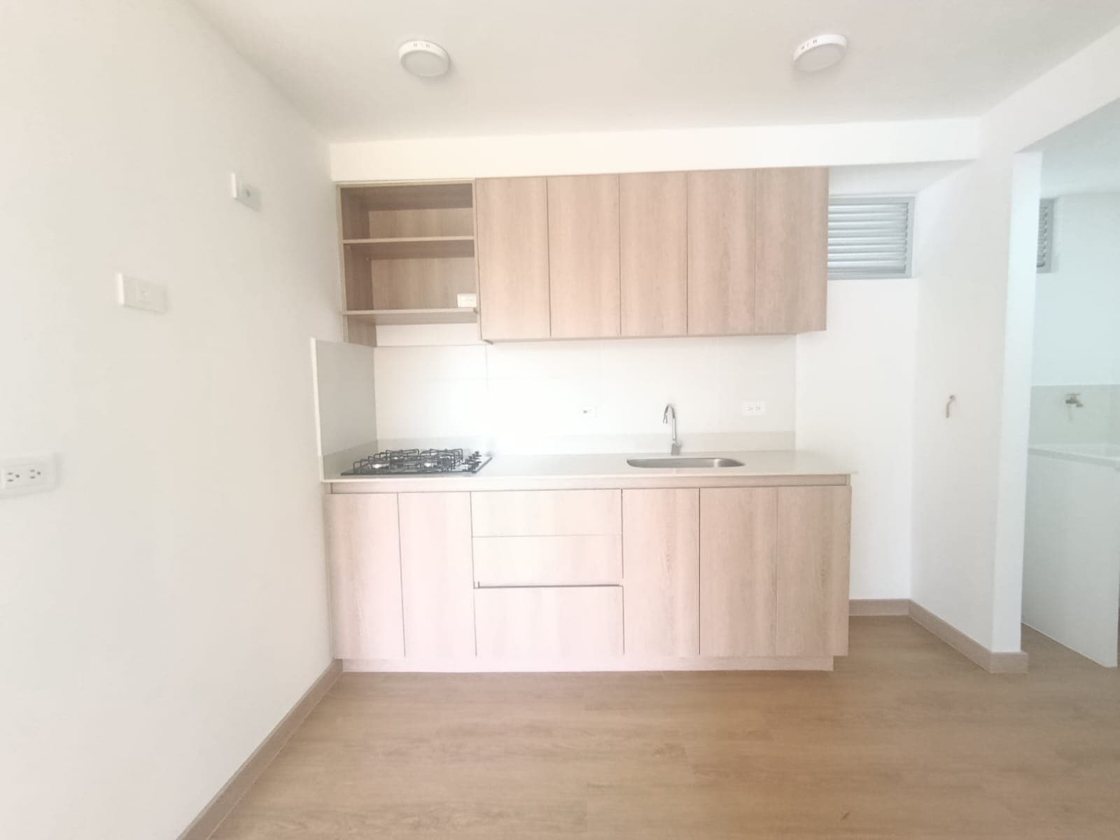 Apartamento en arriendo en El Carmen De Viboral — foto 5 de 15