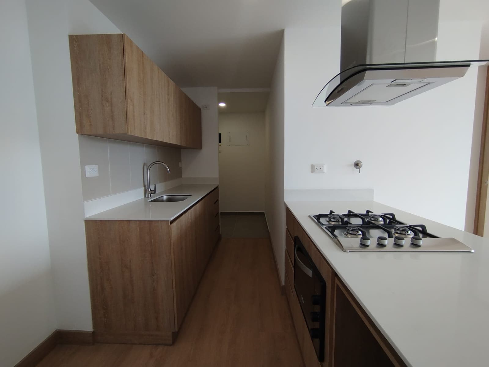 Apartaestudio en arriendo en El Porvenir Rio Negro, Rionegro — foto 2 de 13