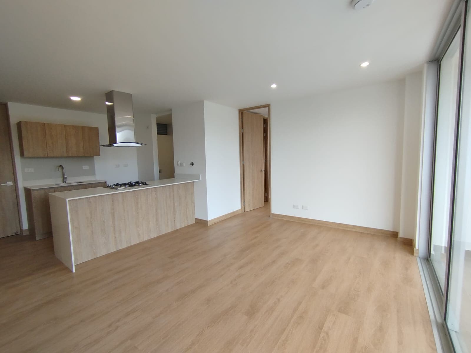 Apartamento en arriendo en El Porvenir Rio Negro, Rionegro — foto 1 de 15