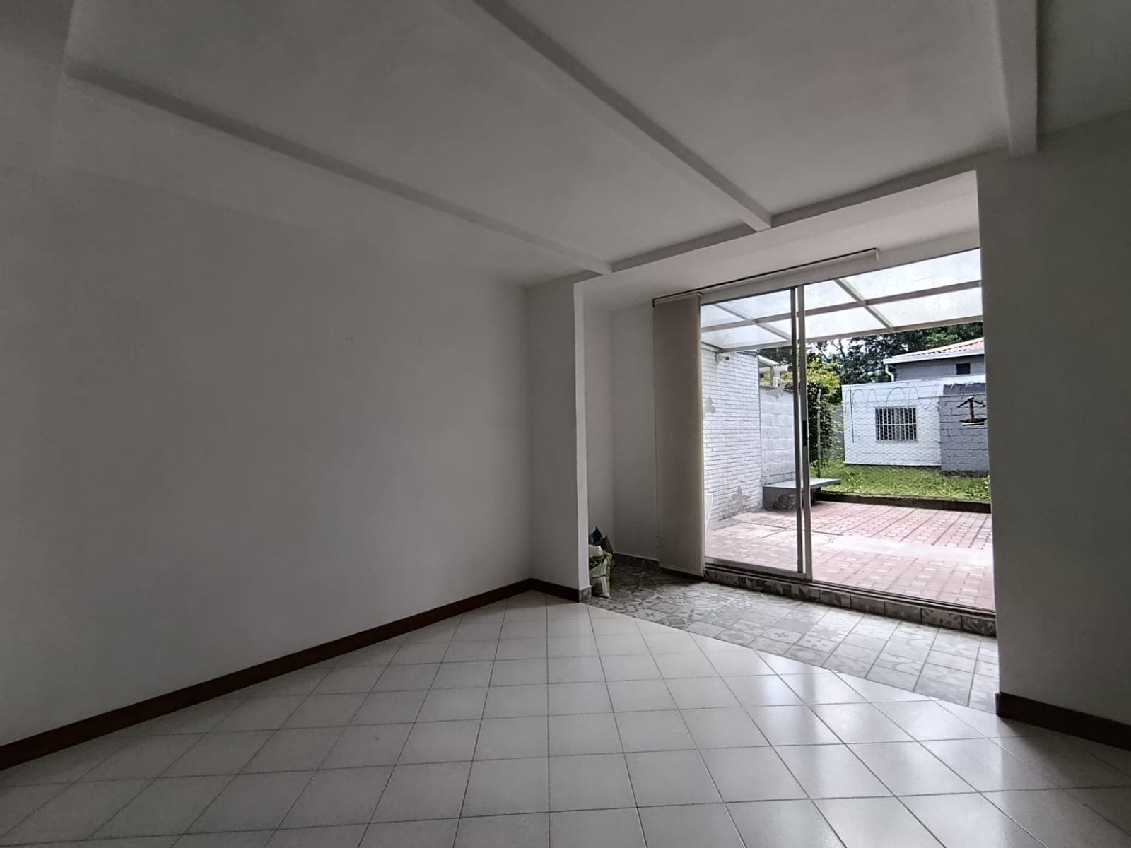 Apartamento en arriendo en Aguacatala, El Poblado, Medellín — foto 5 de 20