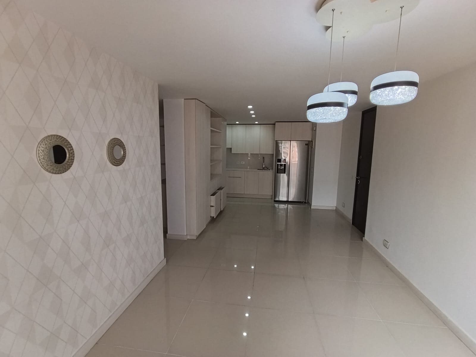 Apartamento en arriendo en Ciudad Del Rio, El Poblado, Medellín — foto 1 de 20
