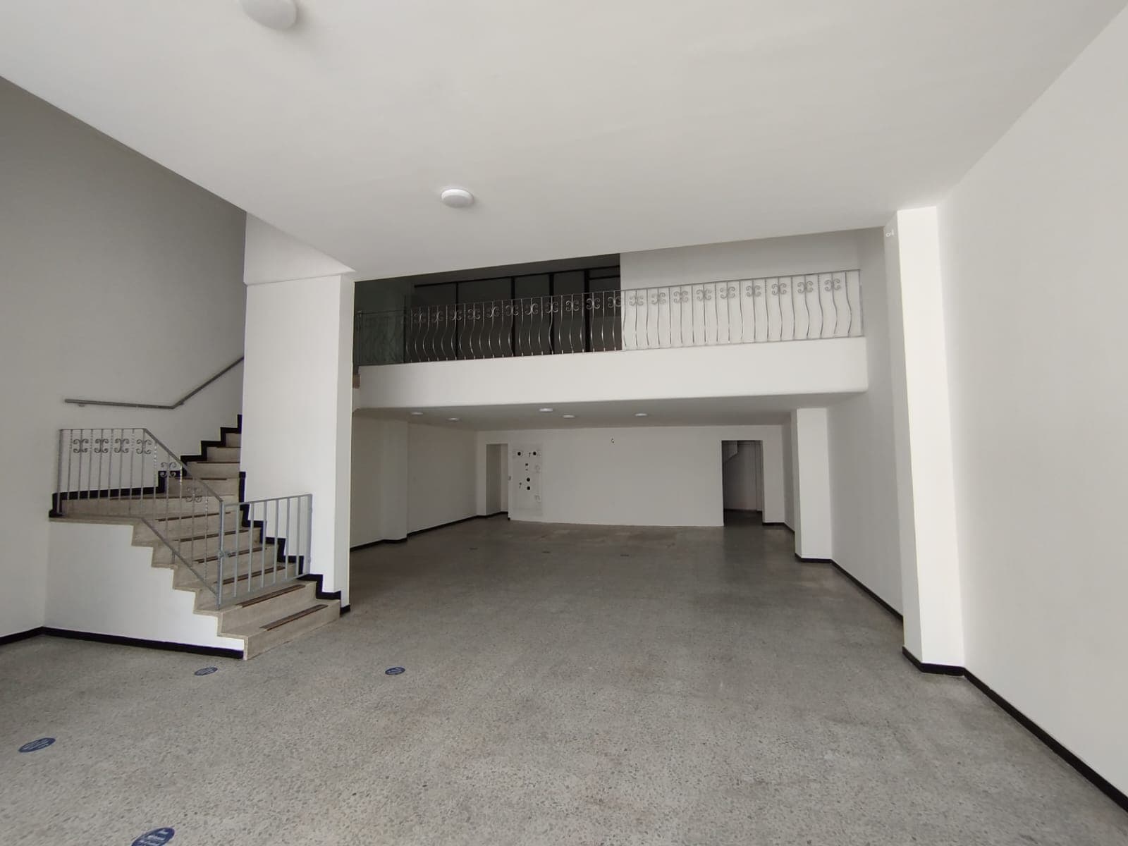 Local en arriendo en Prado Veraniego, Suba, Bogotá, D.c. — foto 2 de 11