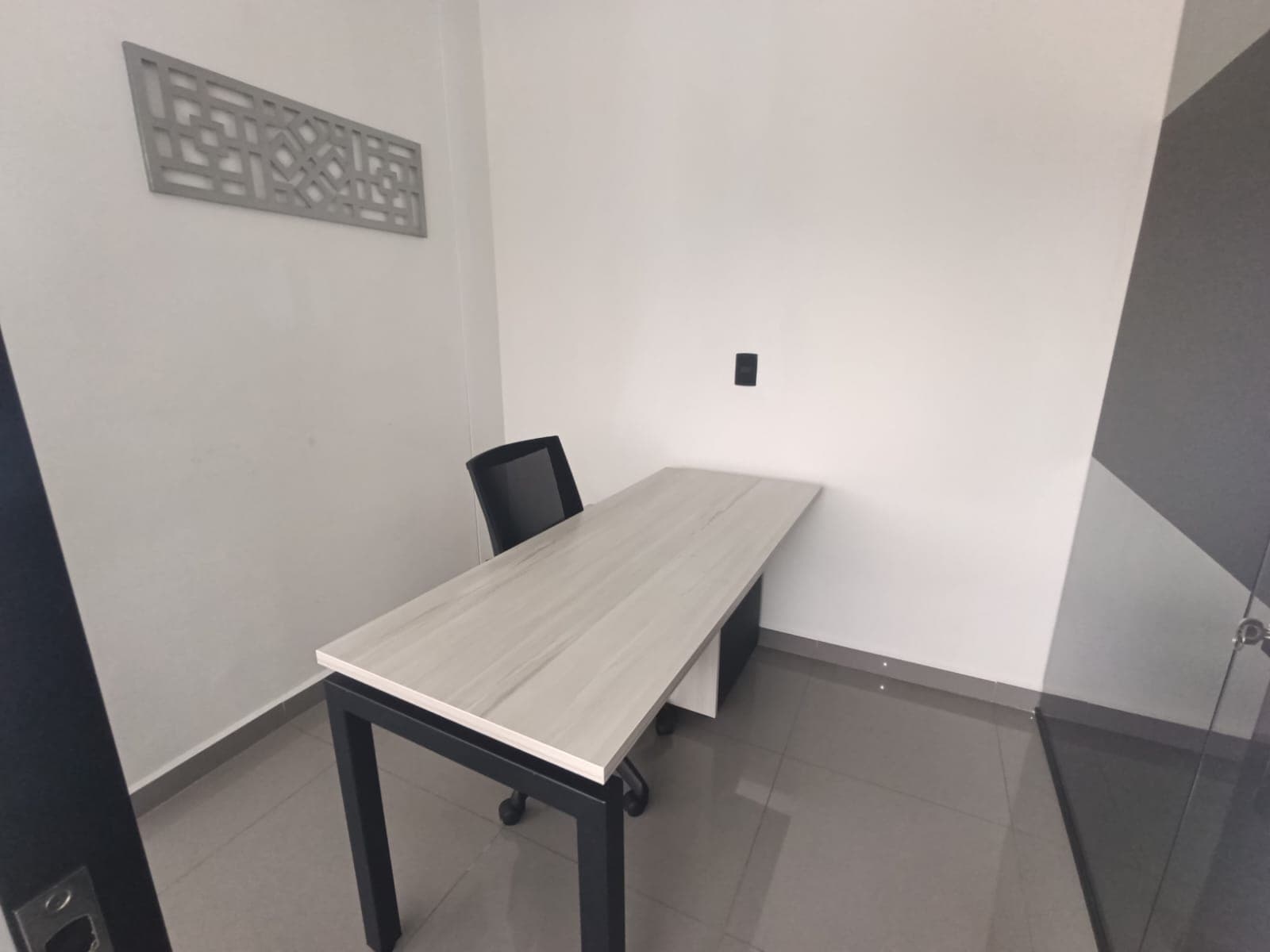 Oficina en arriendo en Manila, El Poblado, Medellín — foto 3 de 10