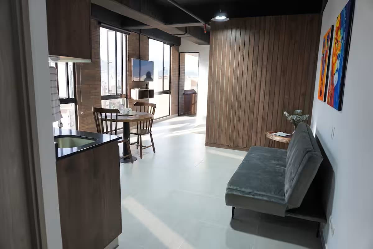 Apartaestudio en arriendo en Laureles, Medellín — foto 5 de 12